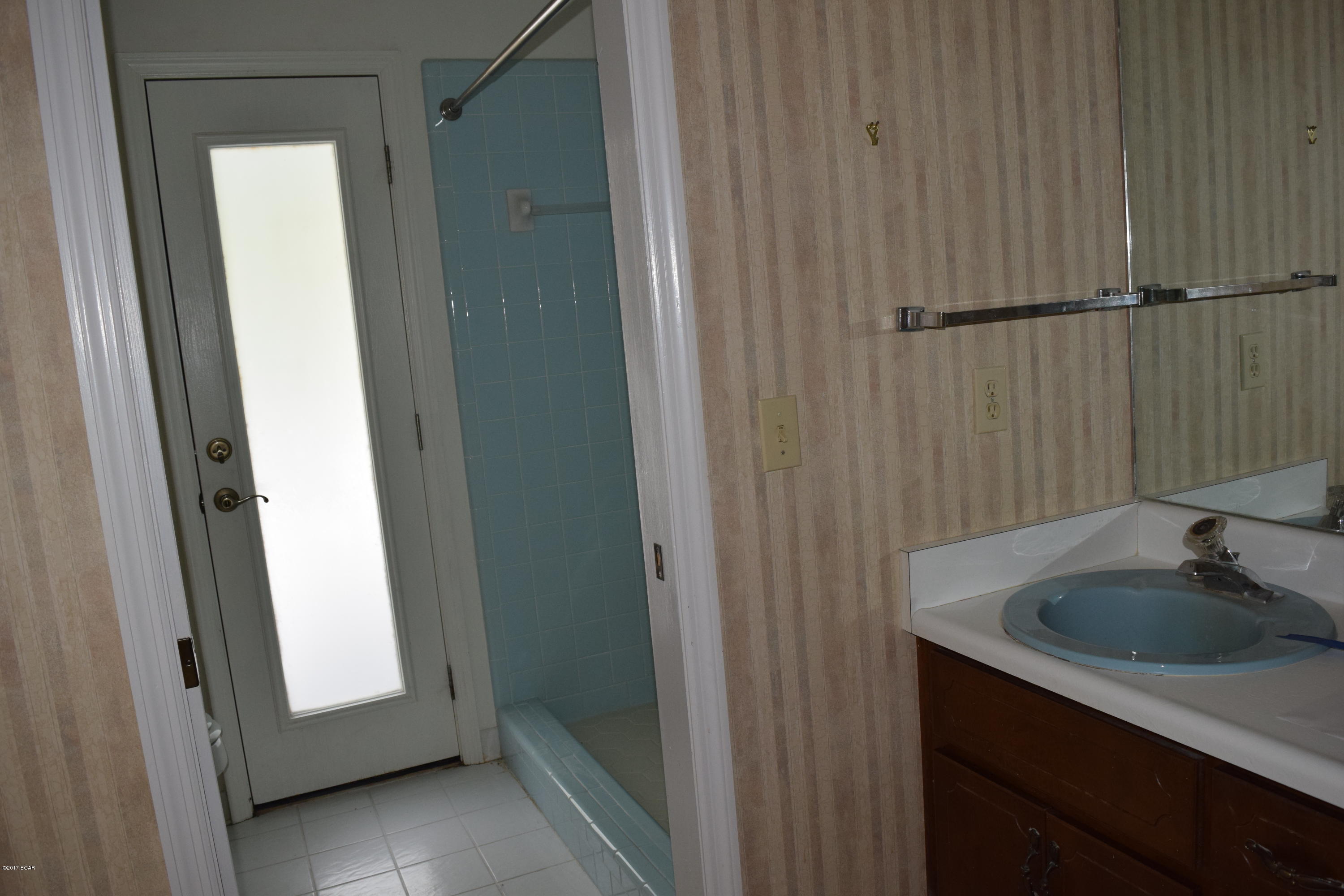 College Oaks - Residential