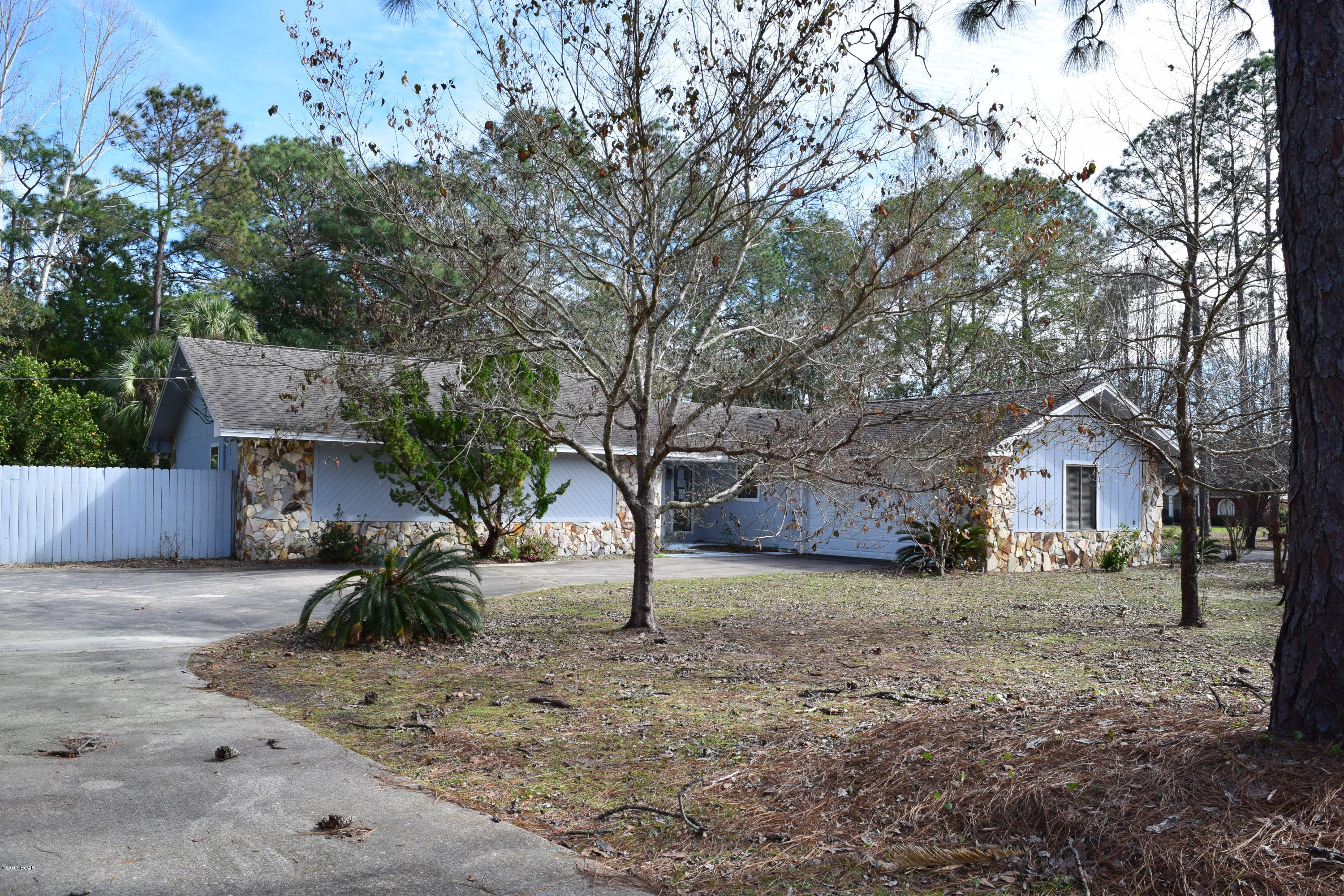 College Oaks - Residential