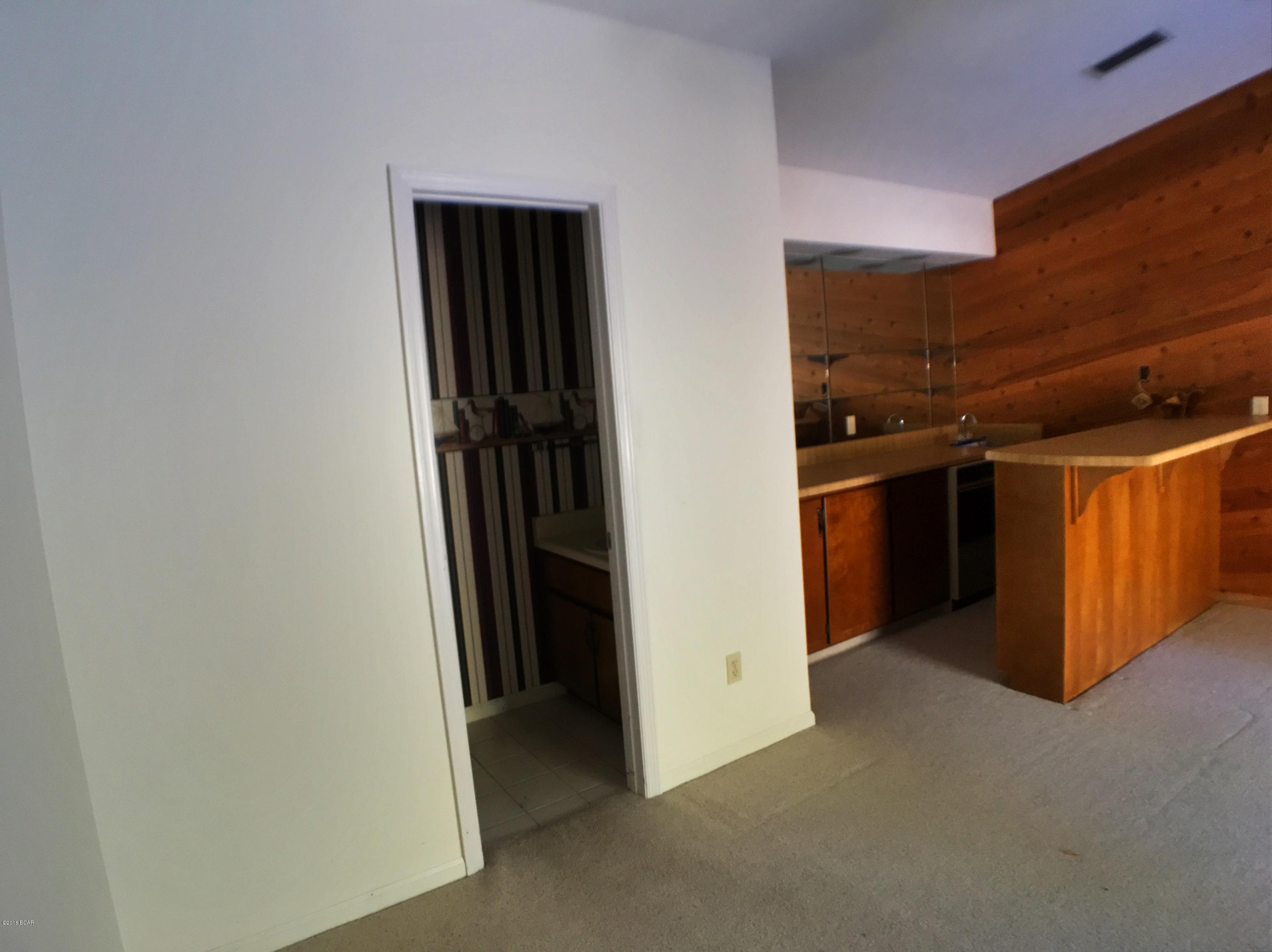 College Oaks - Residential