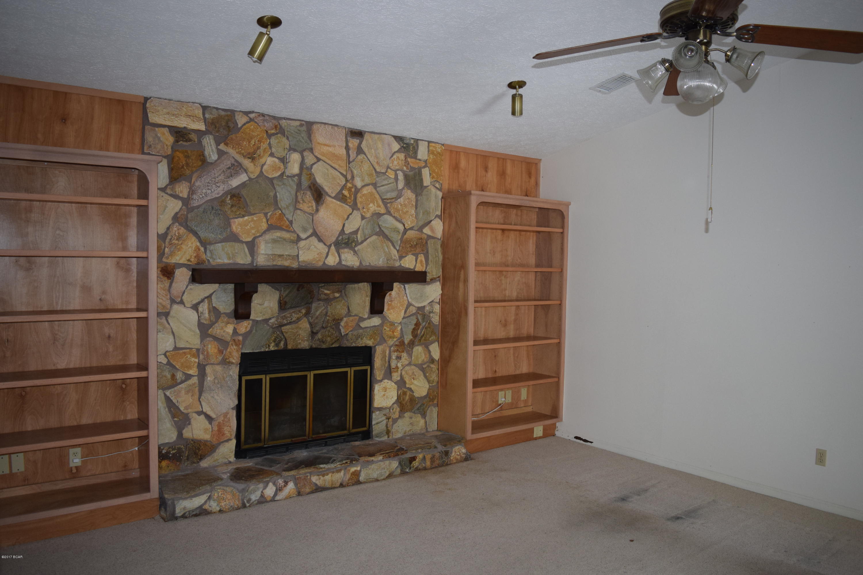 College Oaks - Residential