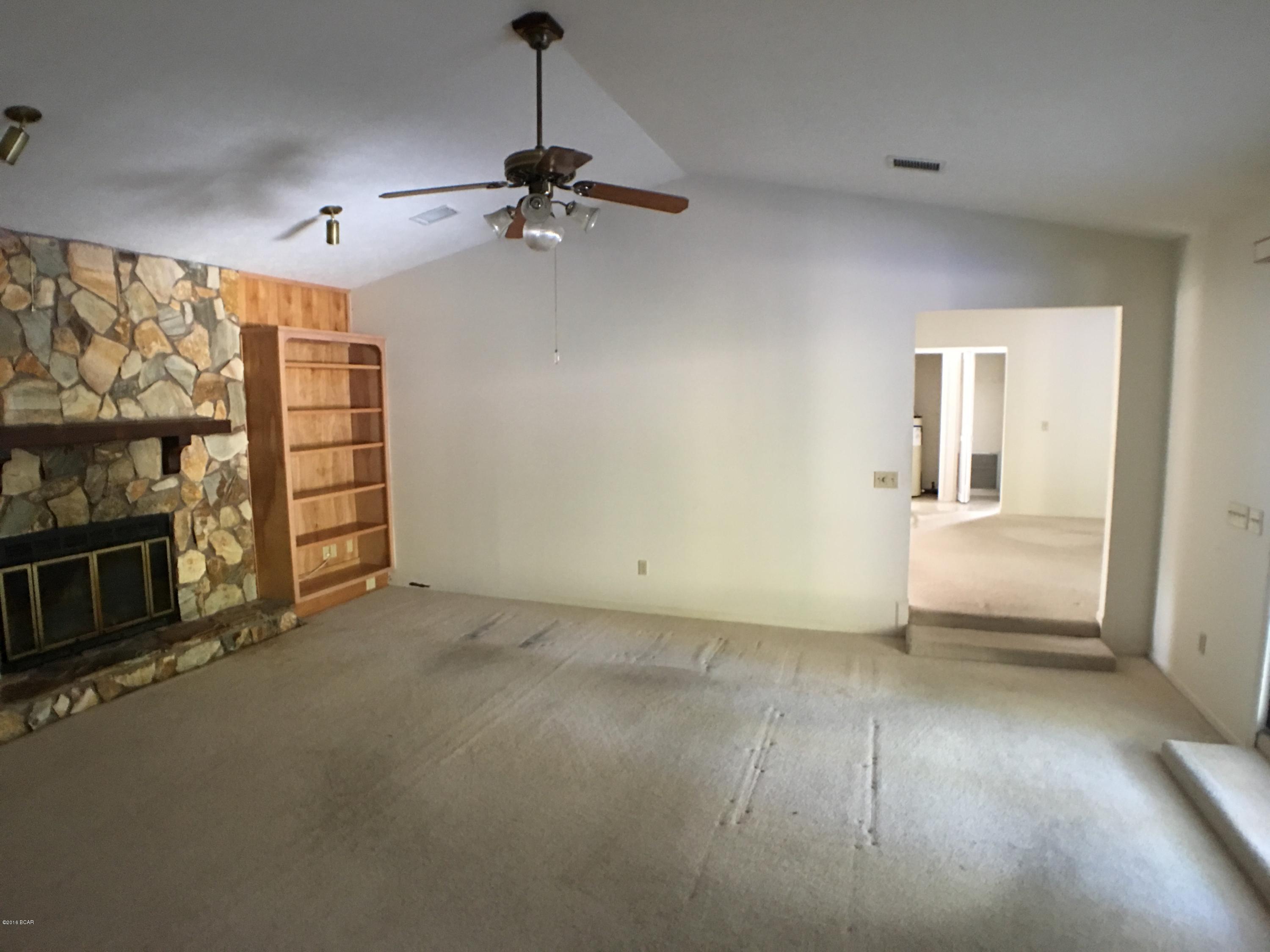 College Oaks - Residential