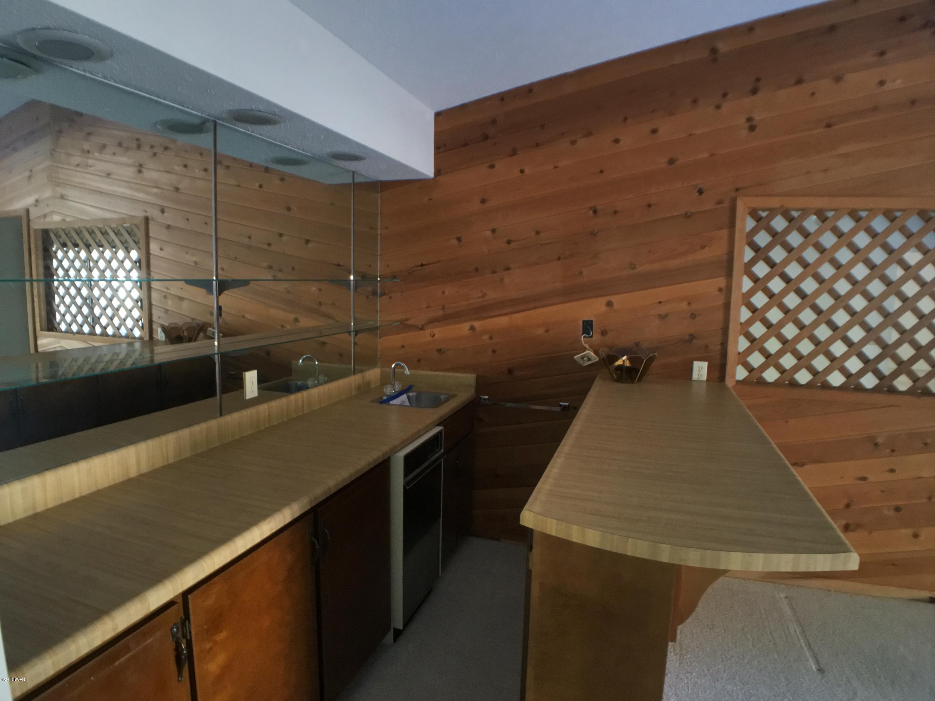 College Oaks - Residential