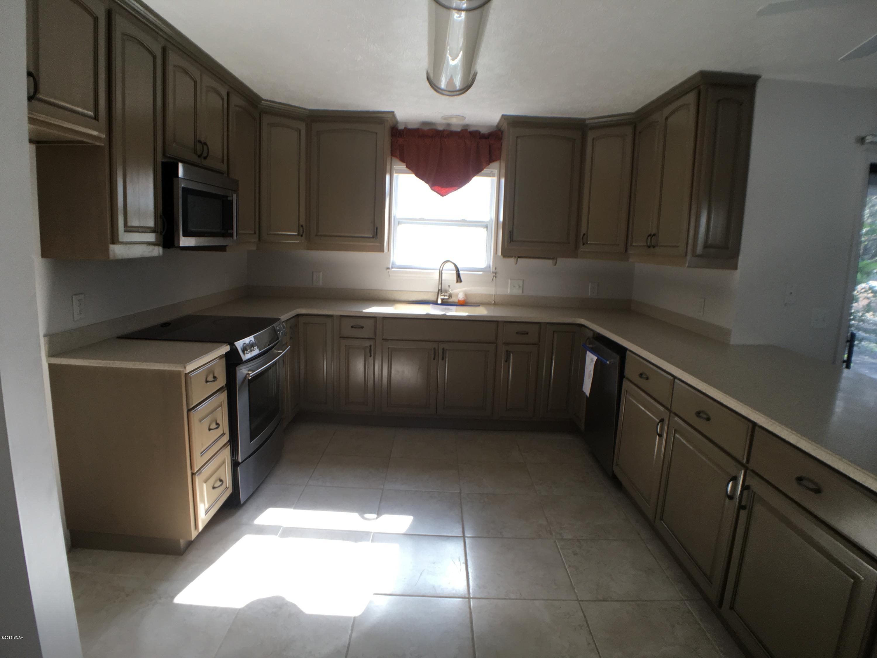 College Oaks - Residential