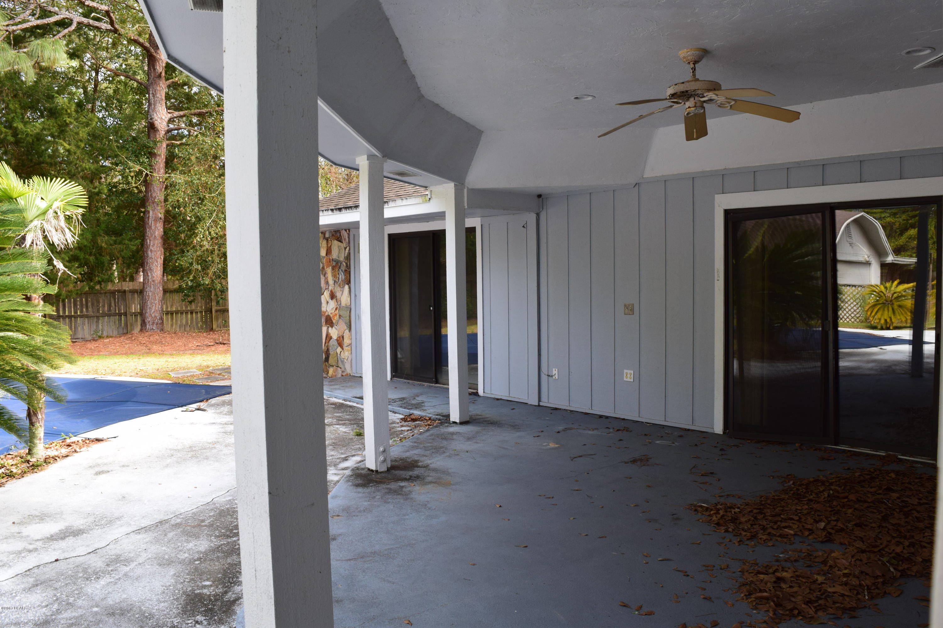 College Oaks - Residential