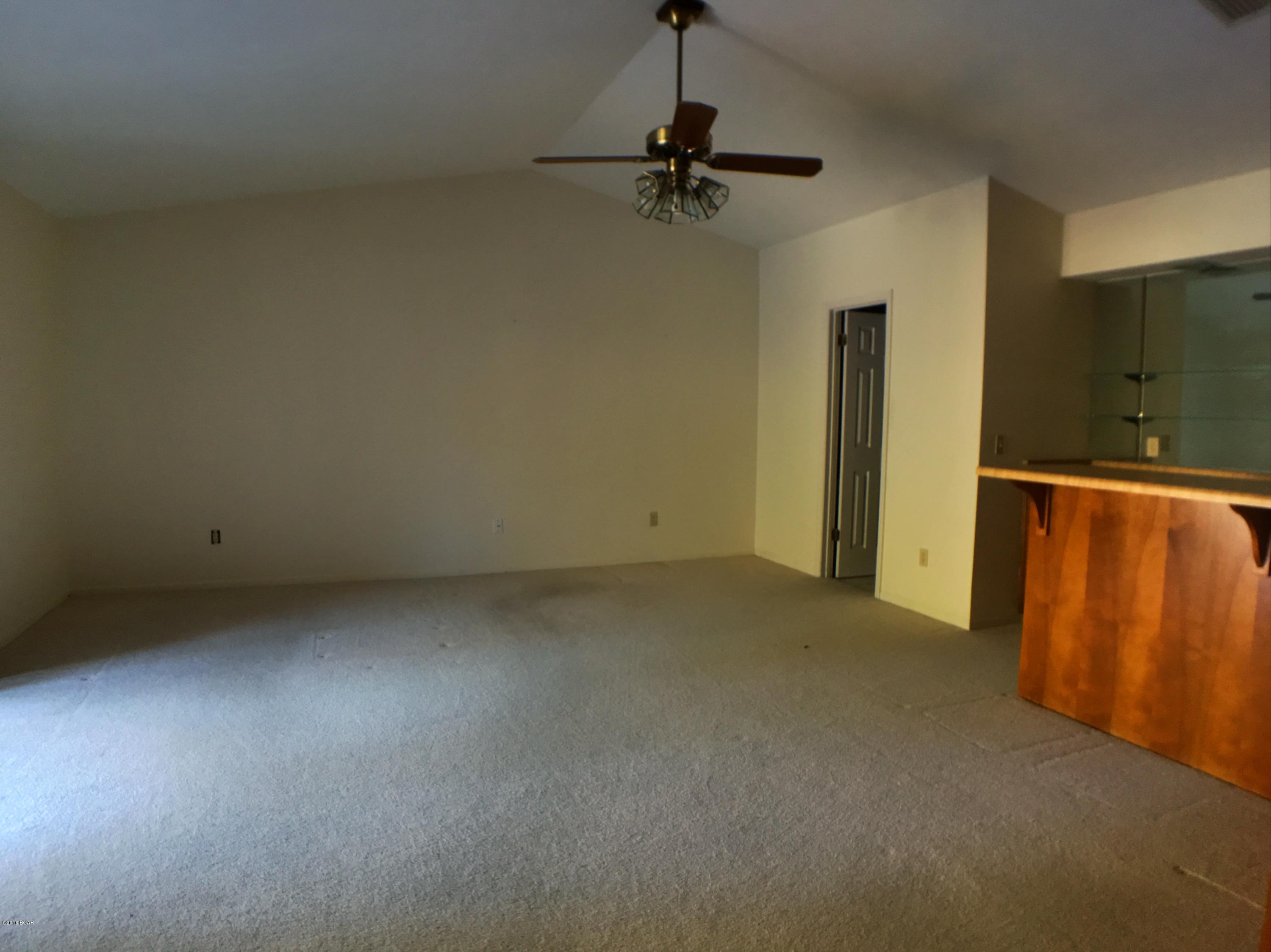 College Oaks - Residential