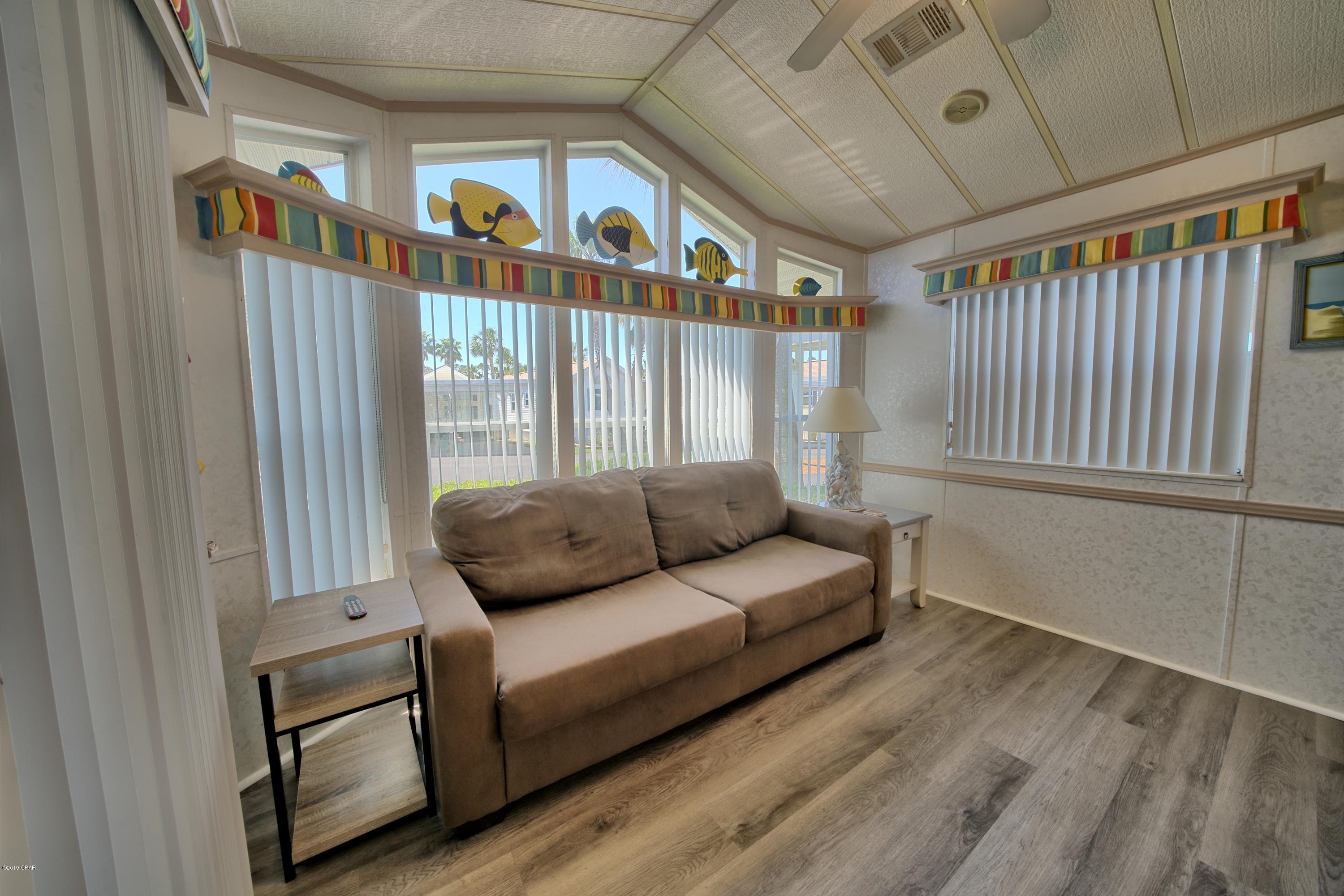 Emerald Pointe Resort - Residential