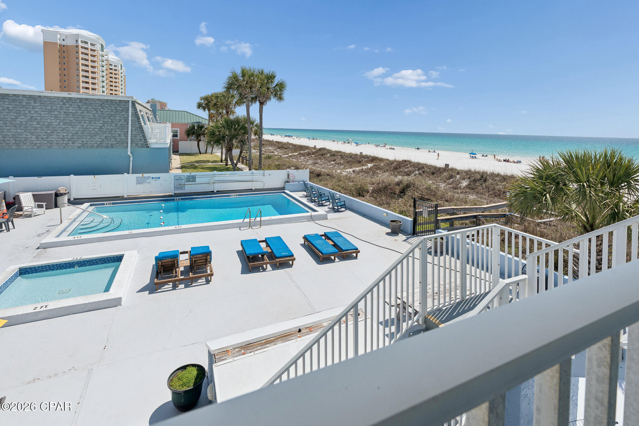 Stingray Condo. - Residential