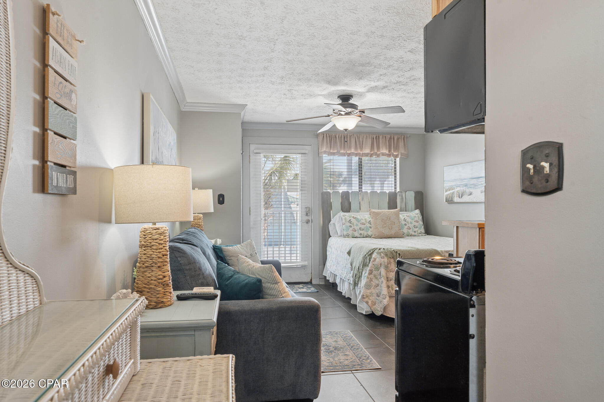 Stingray Condo. - Residential