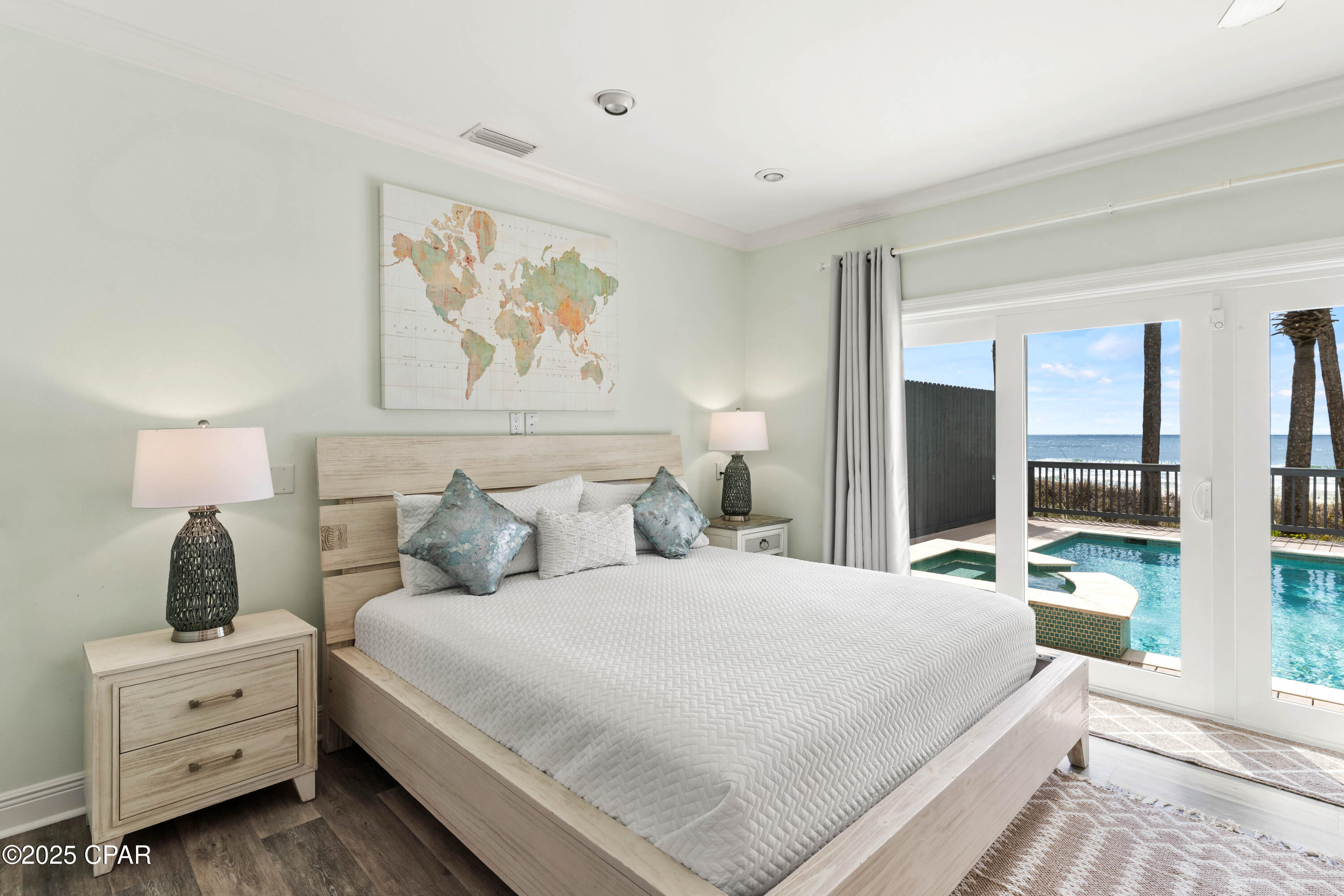 13211 Oleander Drive