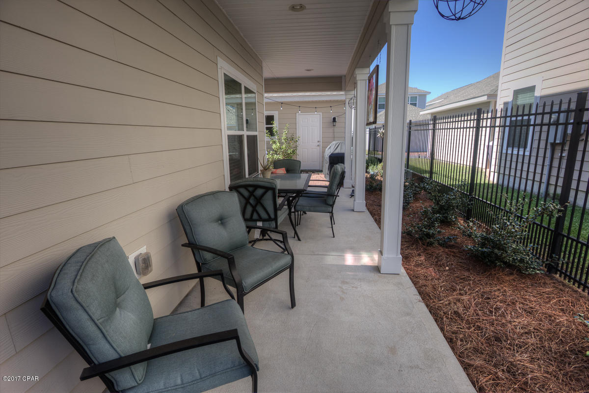 Magnolia Bay Club - Residential