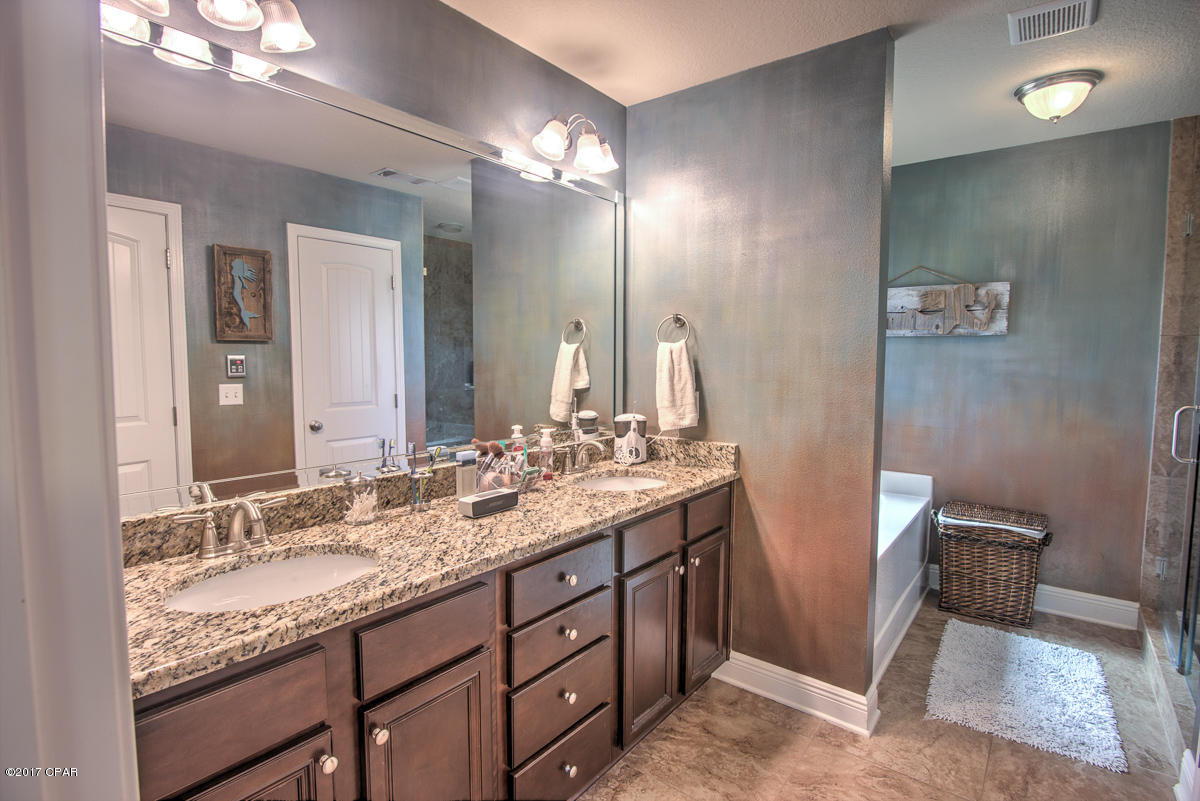 Magnolia Bay Club - Residential