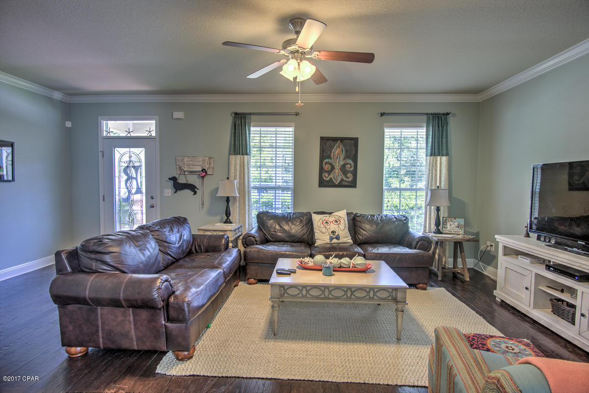 Magnolia Bay Club - Residential