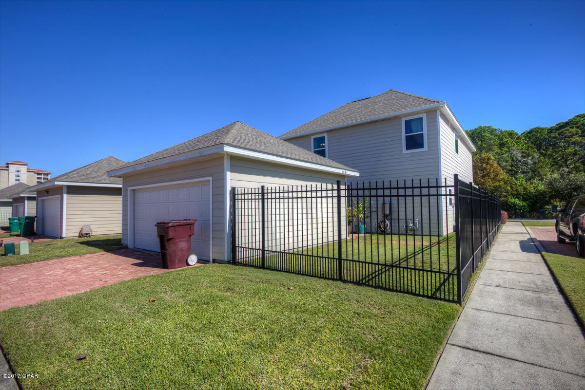 Magnolia Bay Club - Residential