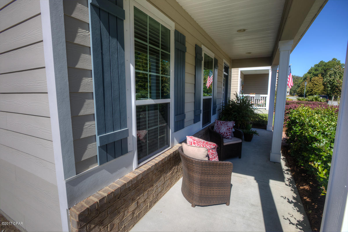 Magnolia Bay Club - Residential