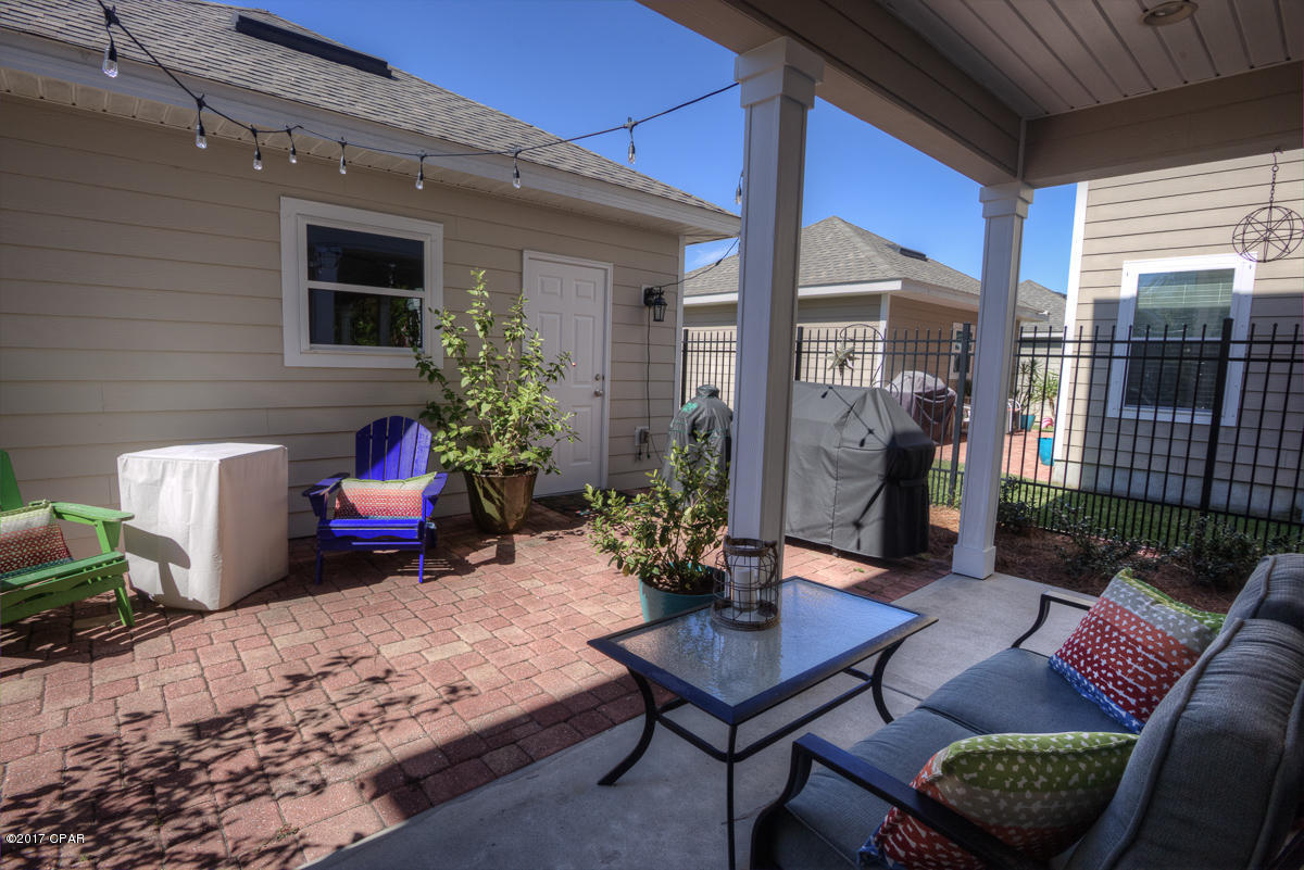 Magnolia Bay Club - Residential