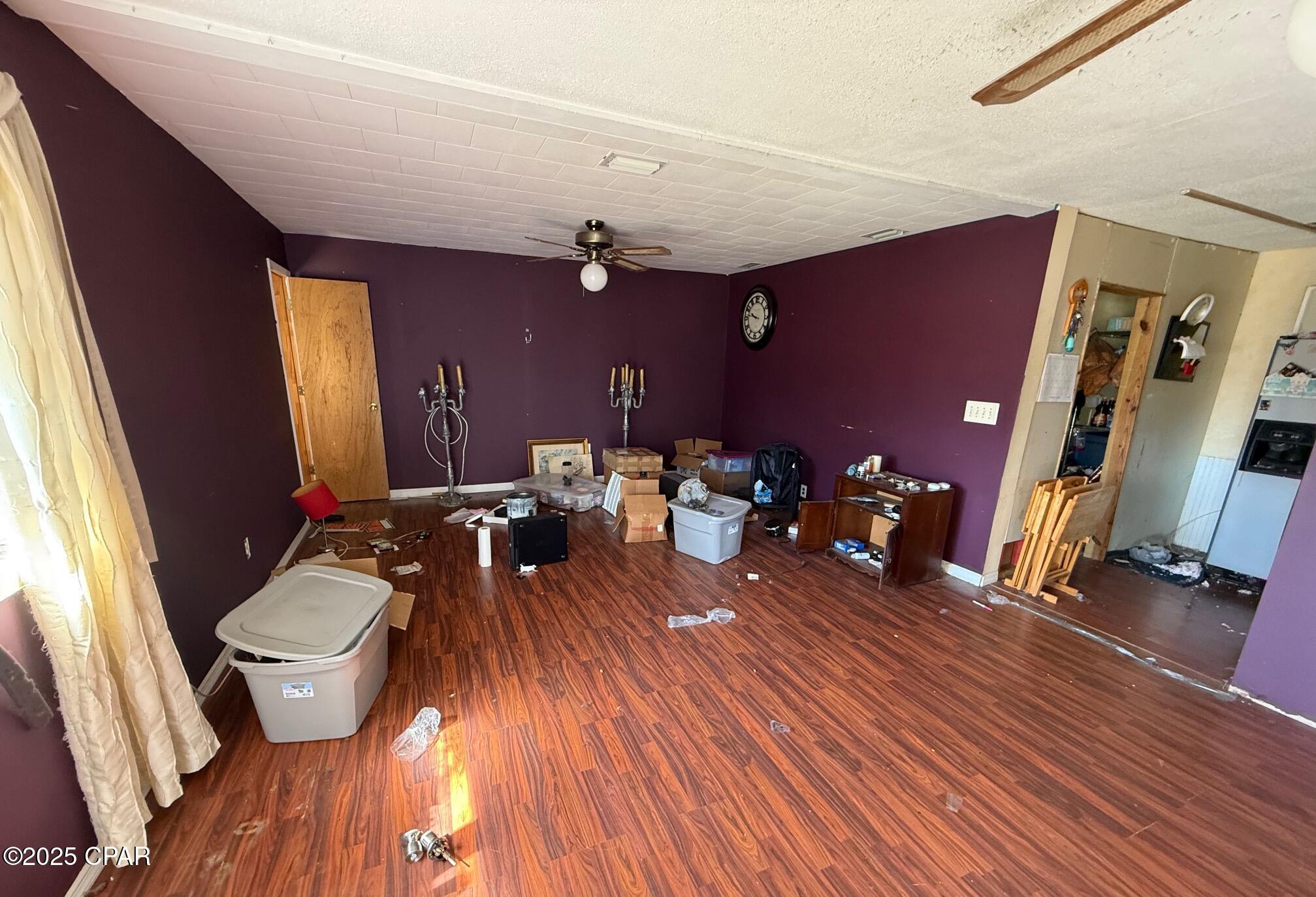 Hentz 1st Add Unit B - Residential