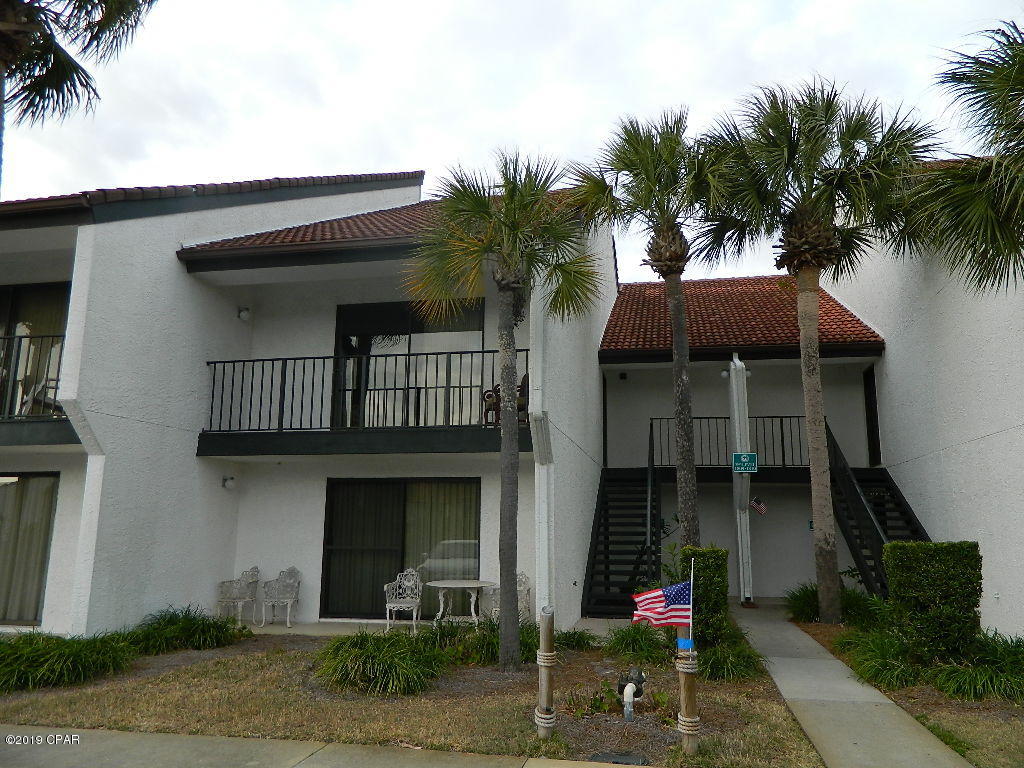 Edgewater Golf Villas V-A - Residential