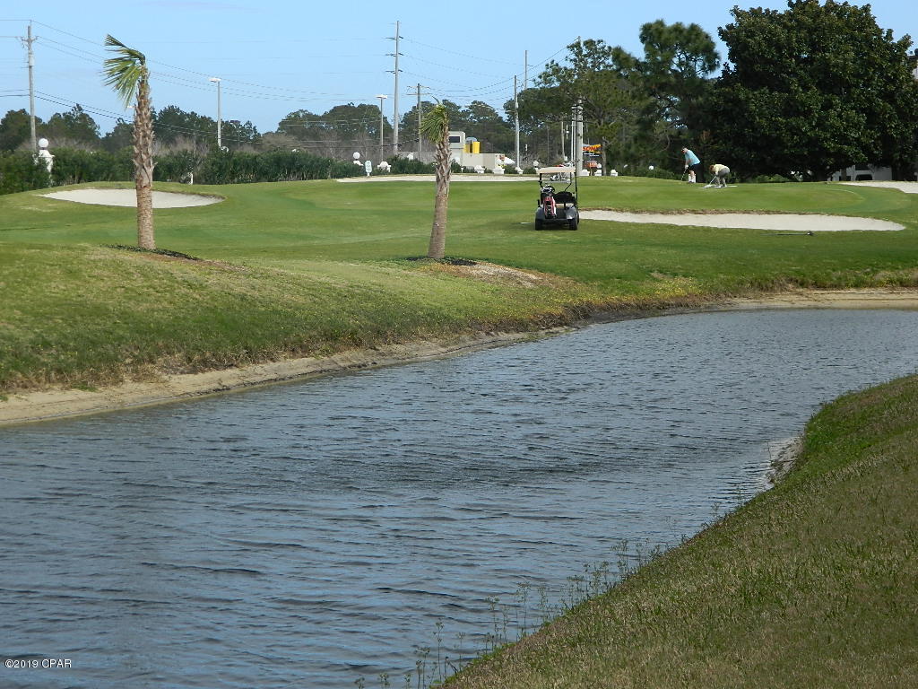 Edgewater Golf Villas V-A - Residential