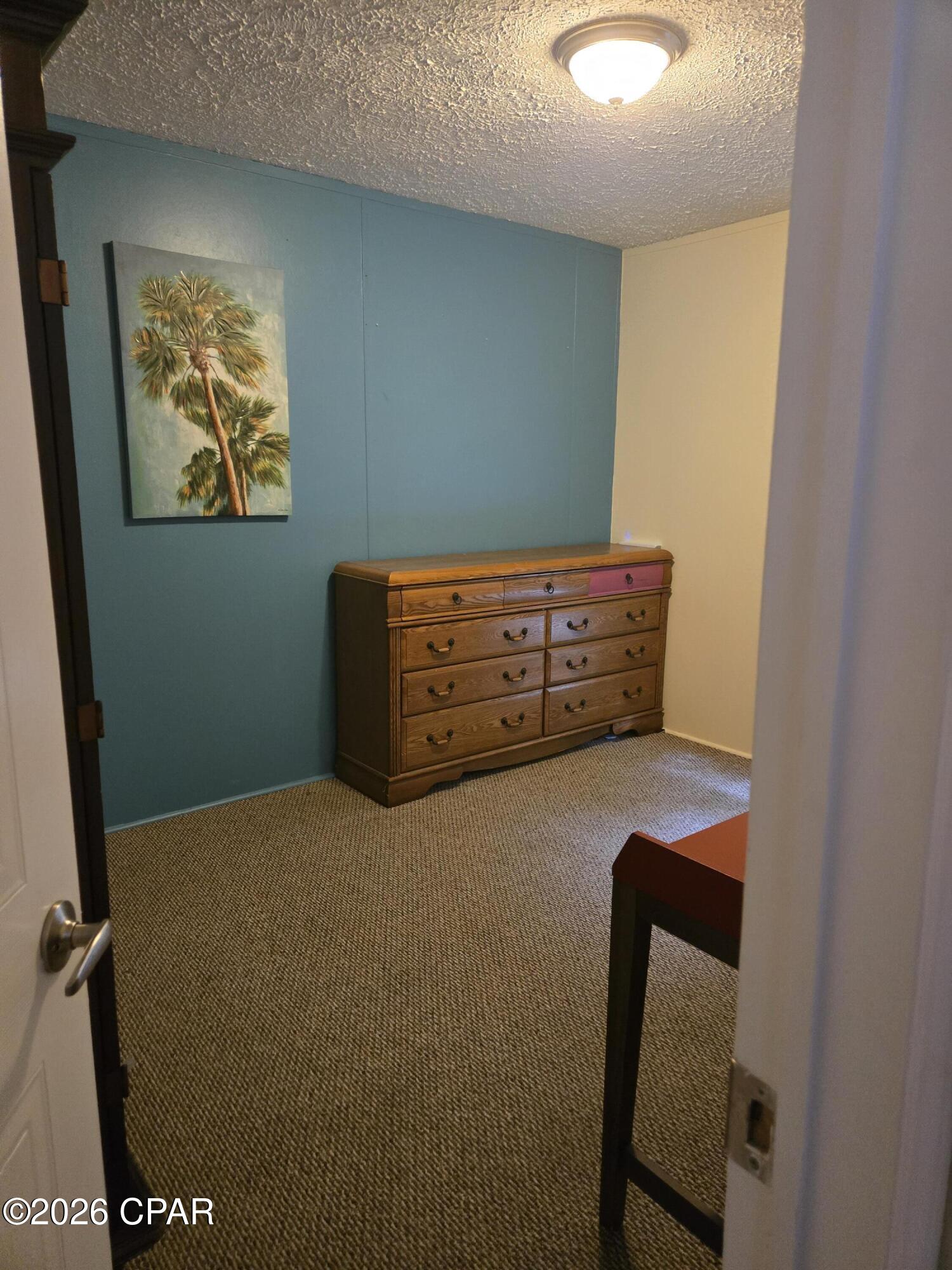 North Lagoon Oaks 7th Add - Residential Lease