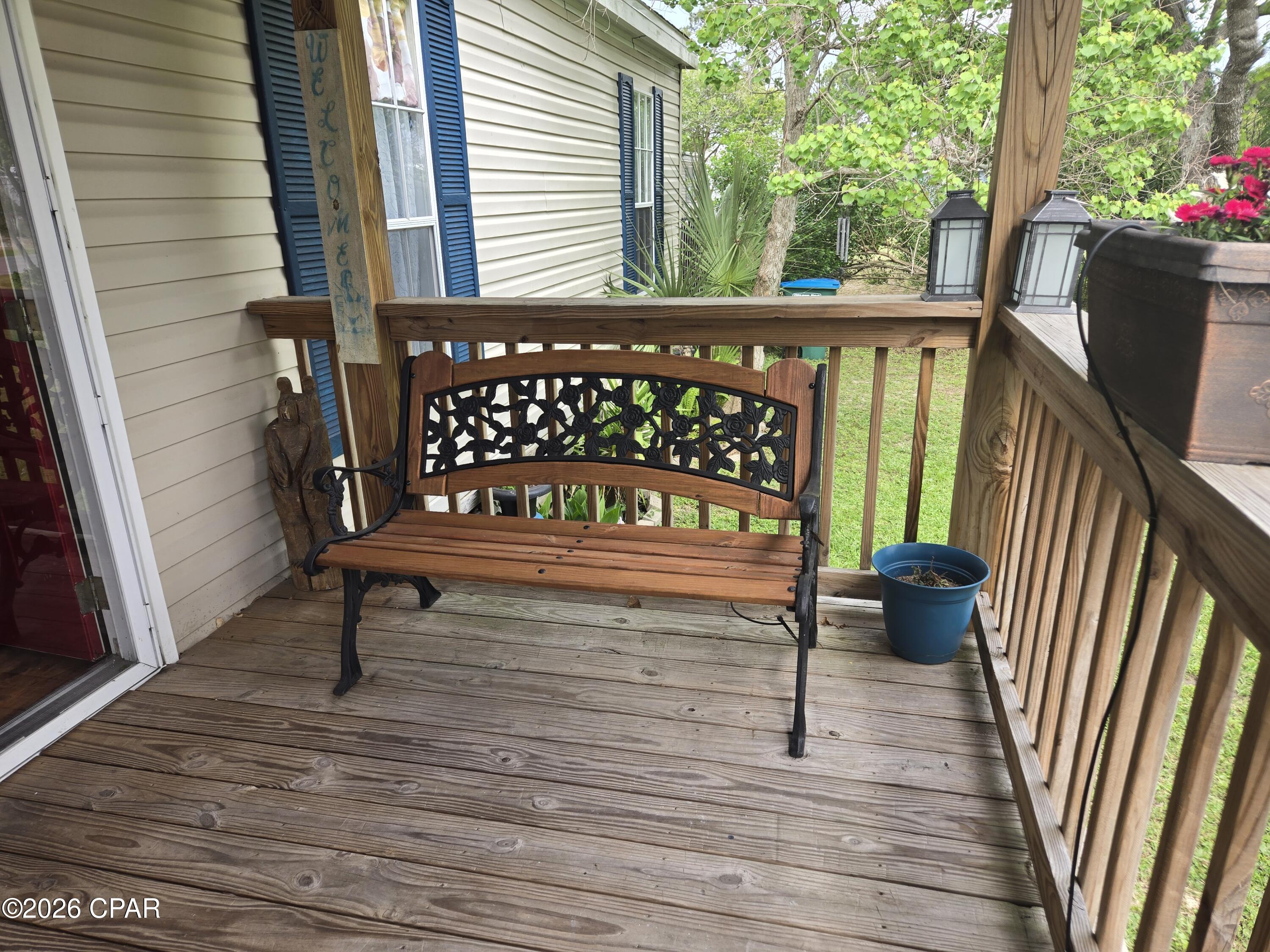 North Lagoon Oaks 7th Add - Residential Lease