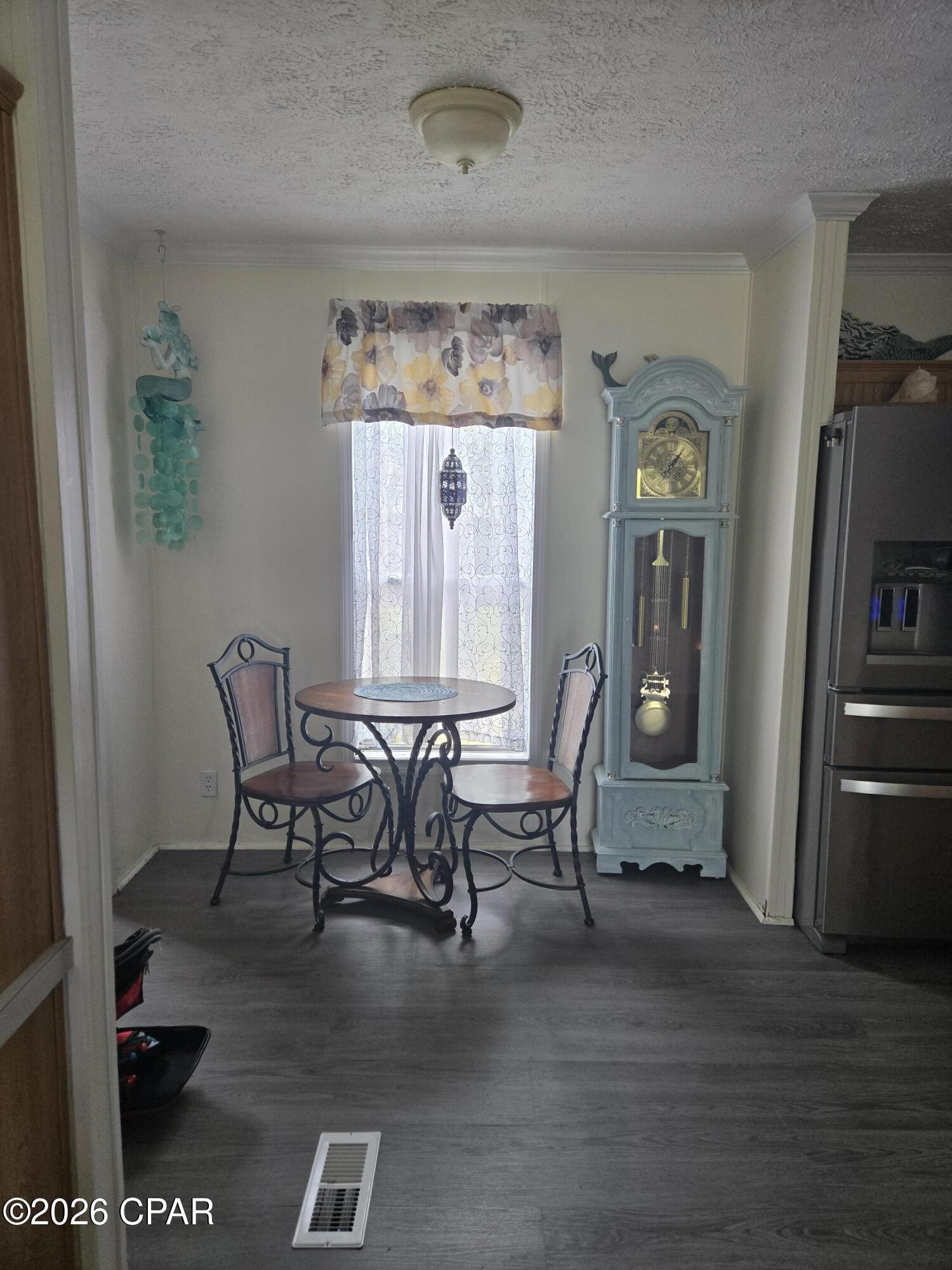 North Lagoon Oaks 7th Add - Residential Lease