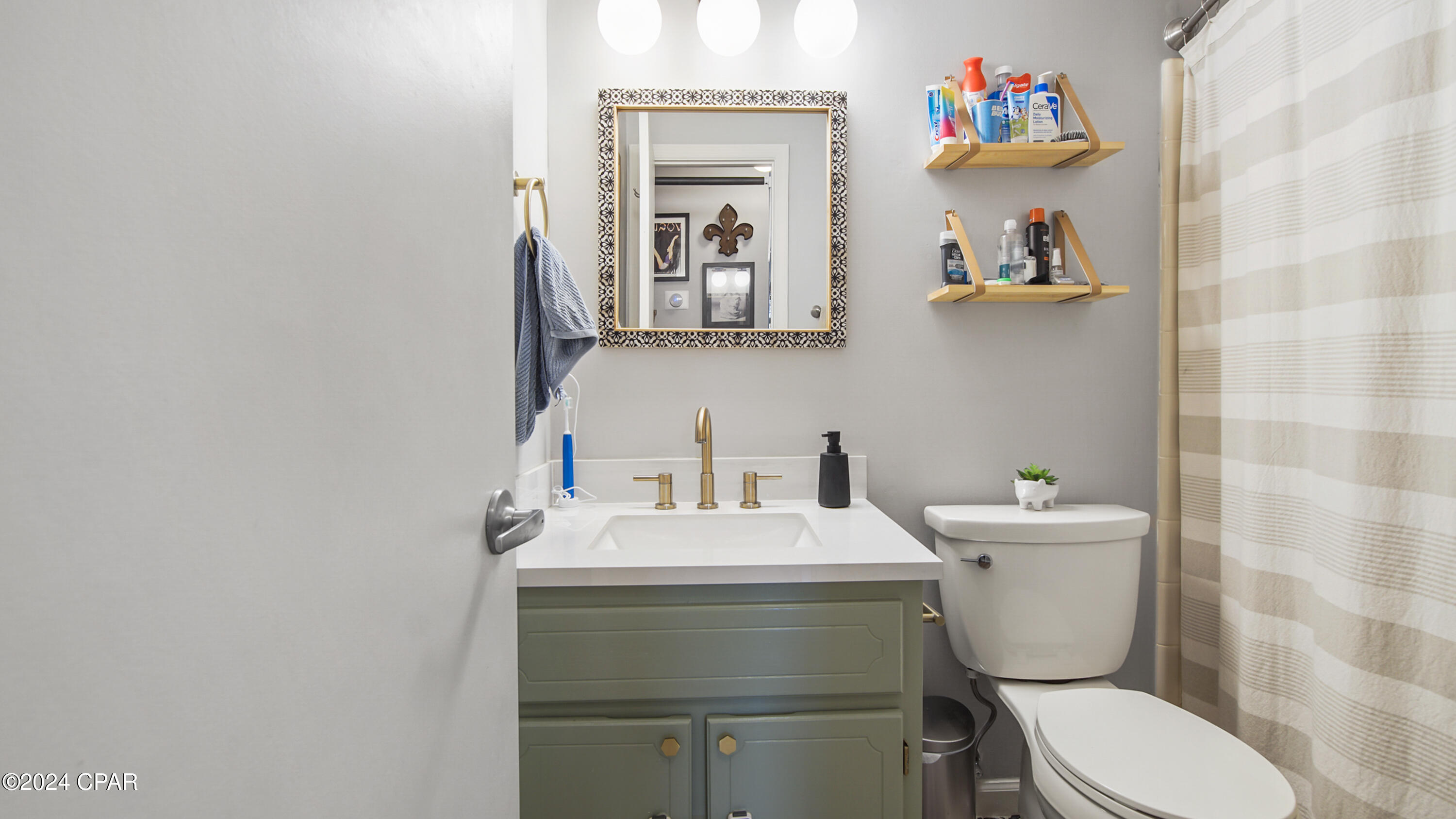 Bid-A-Wee Beach 1st - Residential