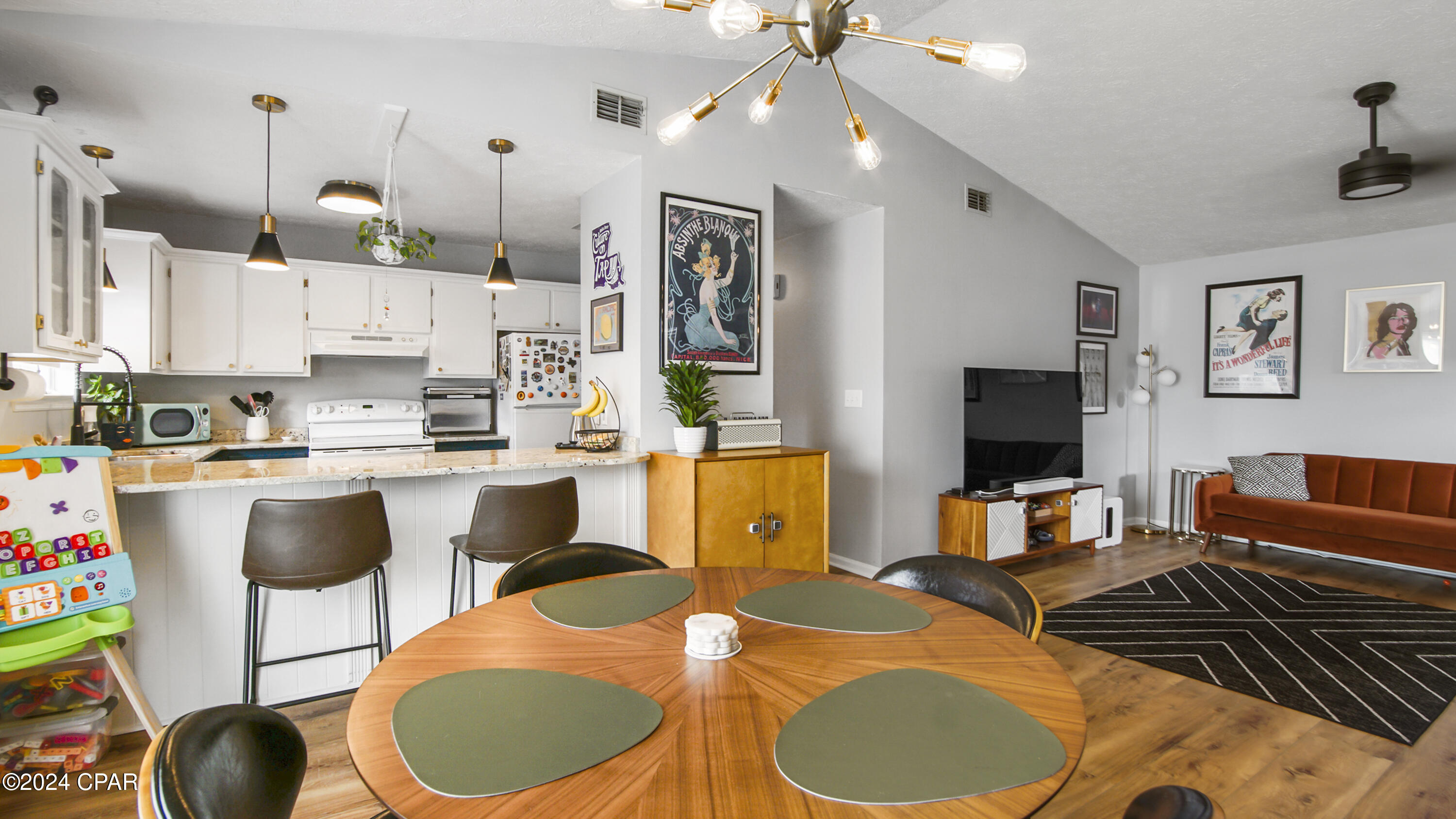 Bid-A-Wee Beach 1st - Residential