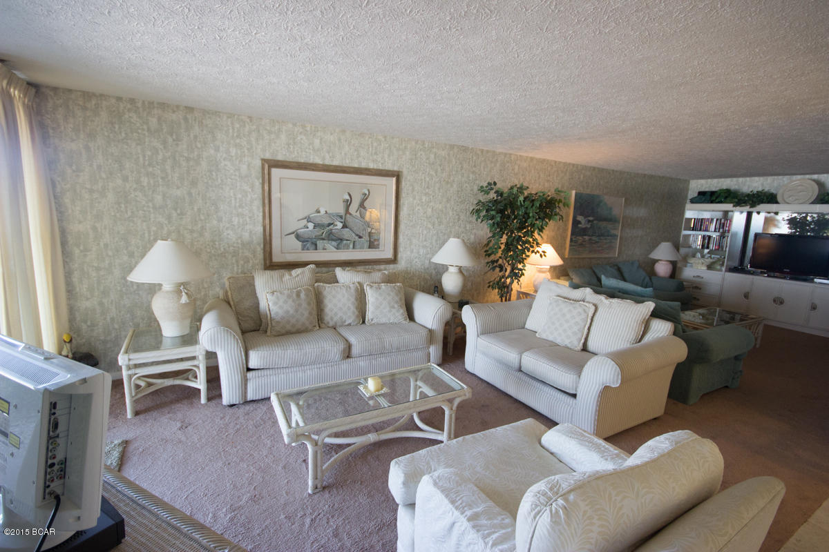 Pelican Walk - Residential