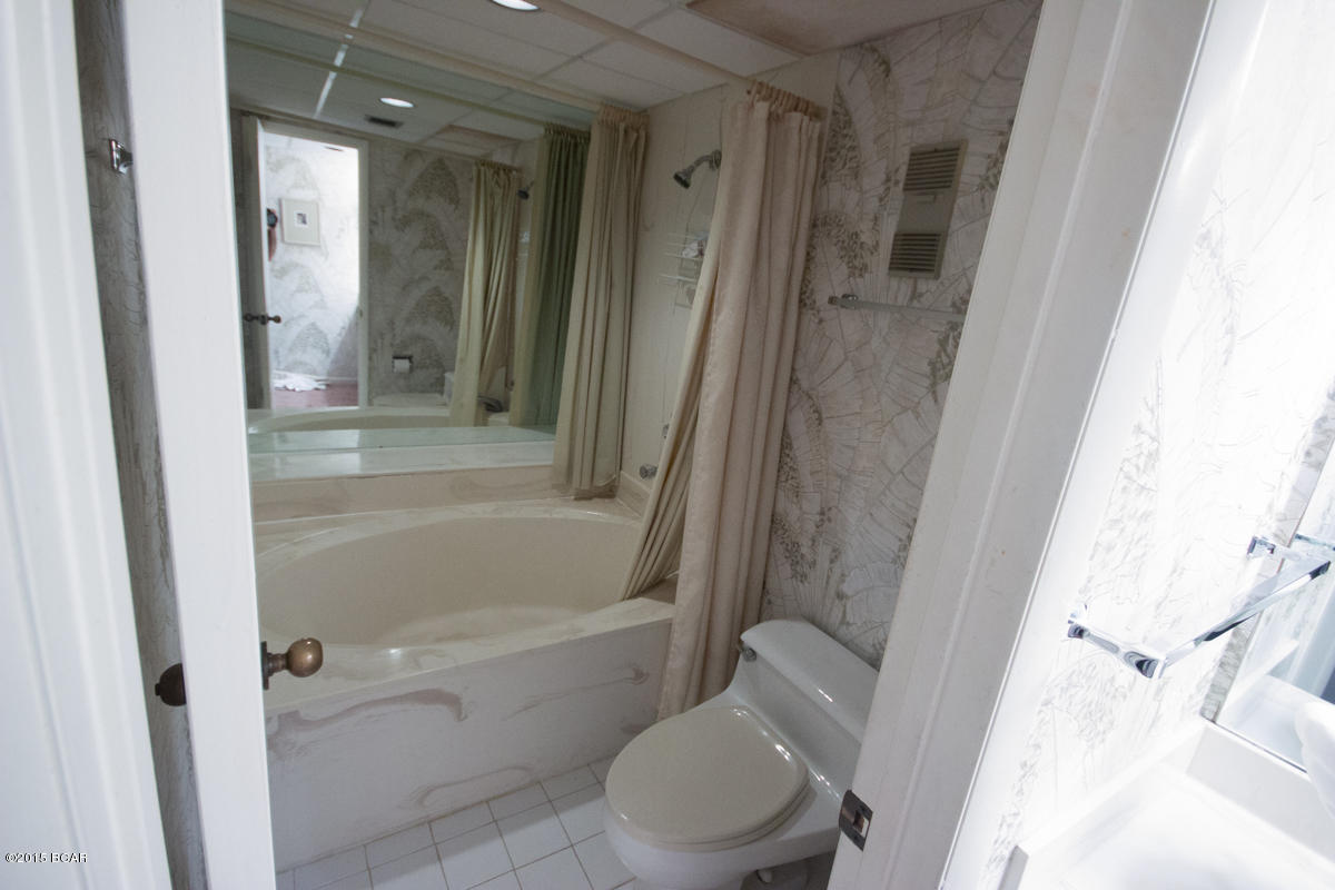 Pelican Walk - Residential