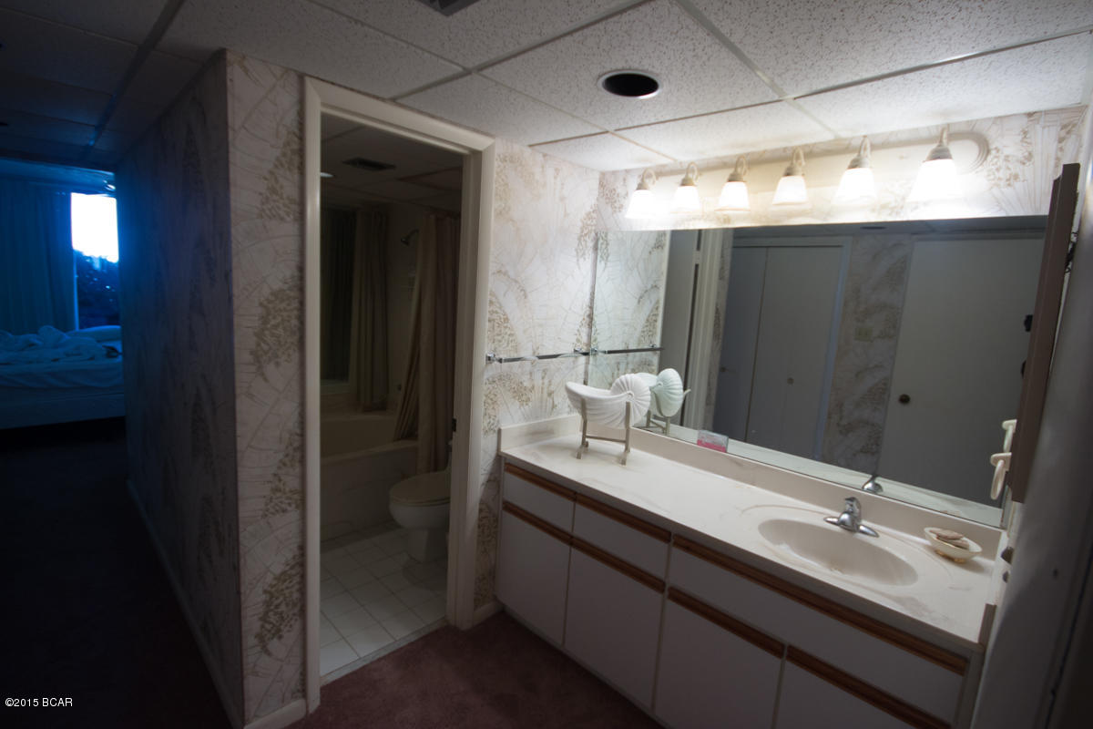 Pelican Walk - Residential