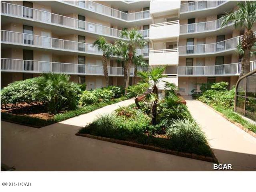 THIS IS A GROUND FLOOR 2/2 WITH A DEN AND 1650 SQUARE FEET, ONE OF THE MORE LARGER UNITS IN THE COMPLEX. THE CURRENT MGMT. COMPANY SAYS THIS UNIT IS THE #1 OR #2 BEST SHORT TERM PROPERTY IN ALL OF PELICAN WALK. THE GROUND FLOOR ALLOWS YOU TO WALK OUT RIGHT TO ONE OF THE POOLS, AS IF IT IS IN YOUR BACKYARD. THE LARGE LIVING ROOM WITH DEN MEASURING 33X12 COULD BE CONVERTED TO MAKE THIS INTO A THREE BEDROOM AS SOME OTHER UNIT OWNERS HAVE DONE. PELICAN WALK IS A MIDSIZE COMPLEX THAT HAS JUST RECEIVED A NEW EXTERIOR PAINT JOB AND OTHER IMPROVEMENTS, SO ALL THE ASSESSMENTS HAVE BEEN DONE AND PAID FOR. PELICAN WALK IS ONE OF THE NICEST COMPLEXES ON THE POPULAR THOMAS DRIVE CORRIDOR.