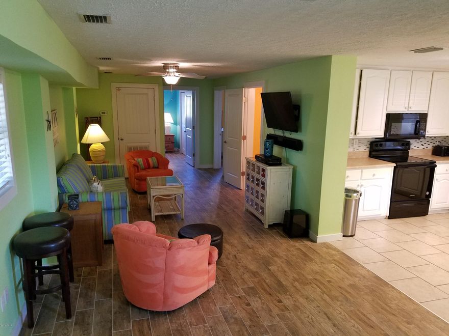 This 2 bedroom, 1 bathroom unit is the lower story of a duplex home and comes fully furnished. One bedroom has a king size bed and the other bedroom has a queen size bed. Full size washer and dryer included. Guests of the upper and lower units share a fenced backyard. Beach access is located 0.2 miles away at Rick Seltzer Park. Pet negotiable with $250 non-refundable pet fee/pet. All utilities included. Property cannot be unfurnished. 6+ month lease term available. Garage access not available.