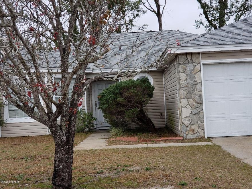 Nice 3 bedroom 2 bath home convenient to TAFB, schools, shopping, and dinning with  garage, bay window corner fireplace in living room & more! All property sizes and ages are approximate, please measure and/or verify if important.