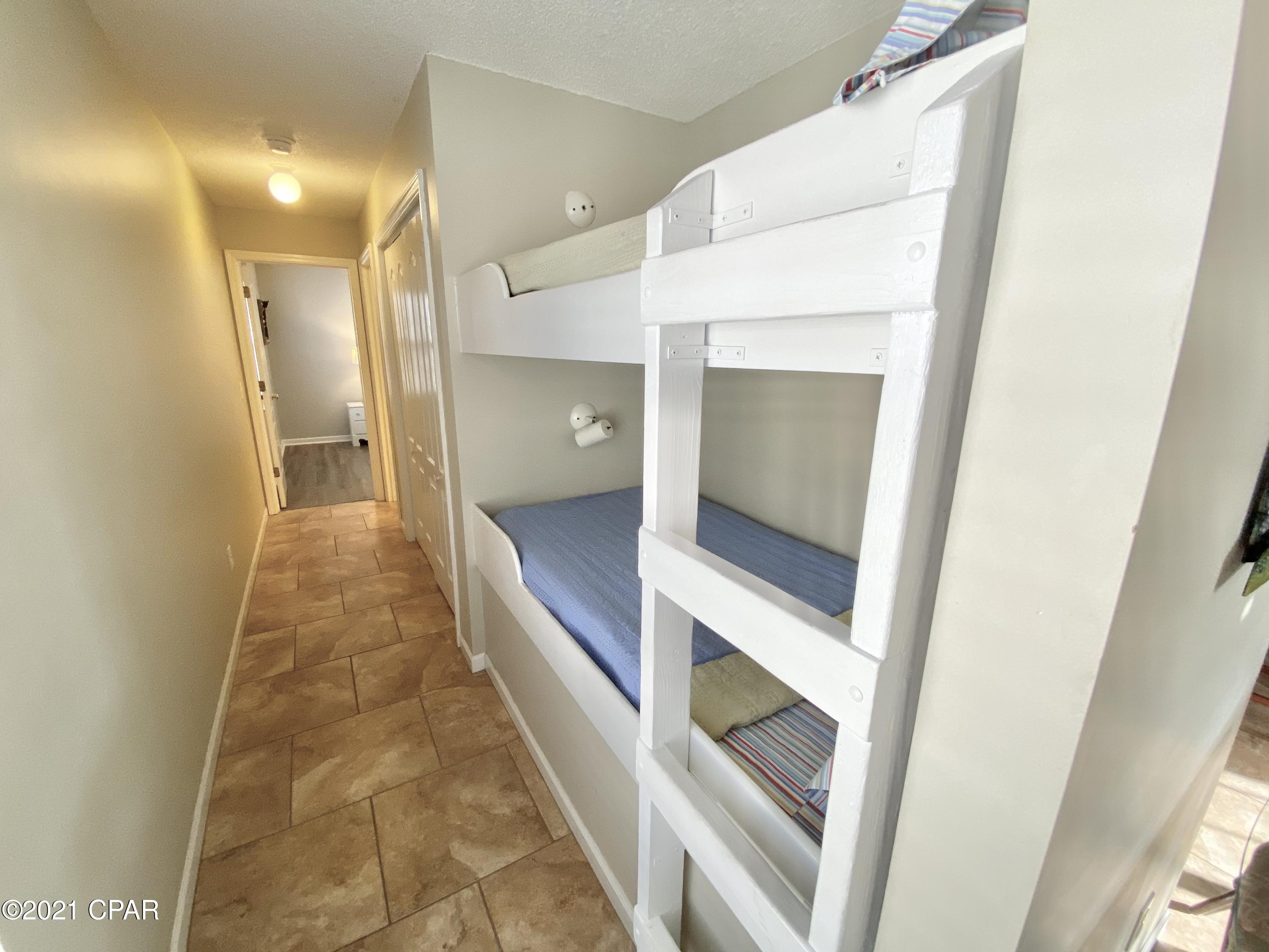 Horizon South XVIII - Residential