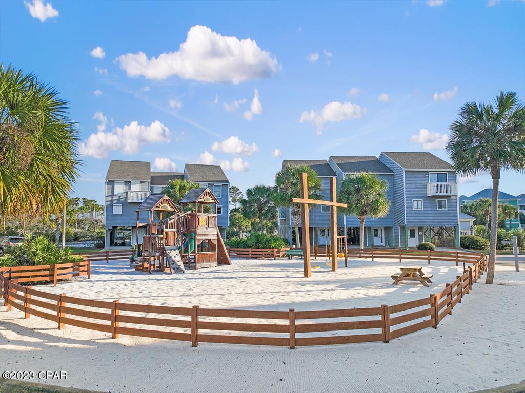 Barrier Dunes - Residential