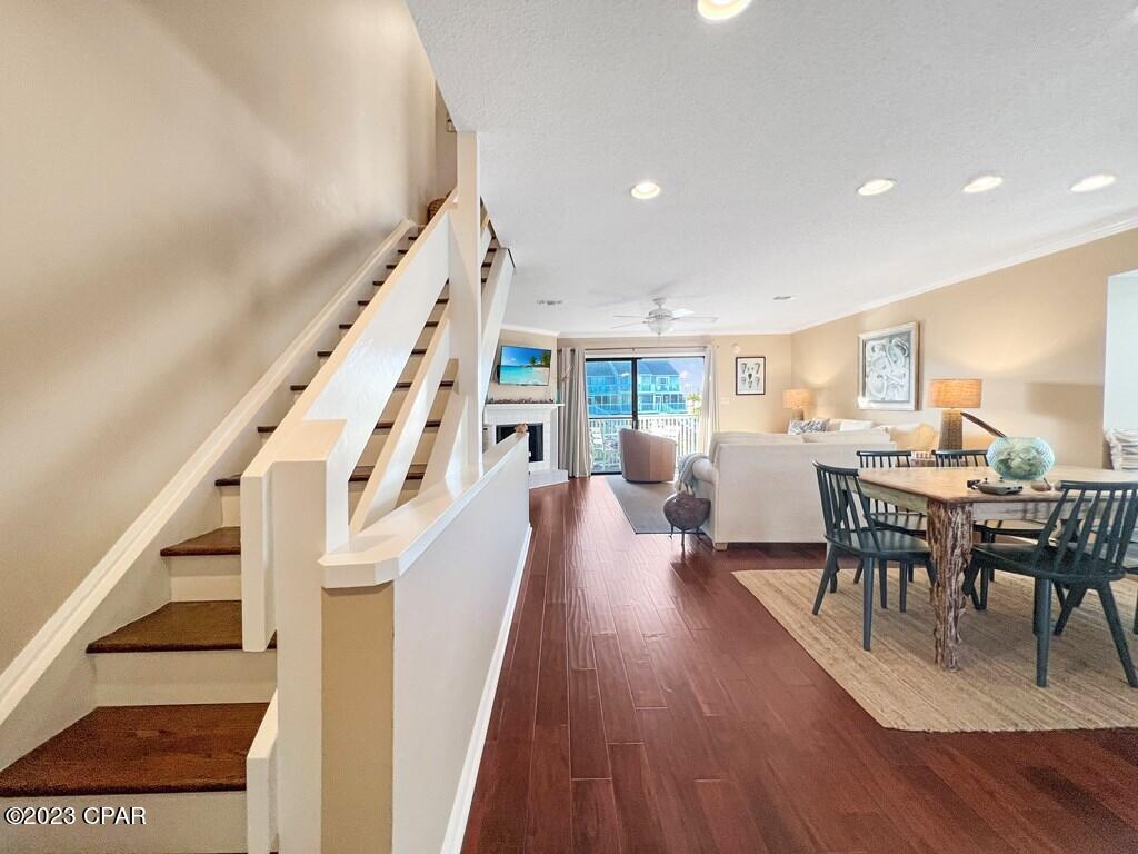 Barrier Dunes - Residential