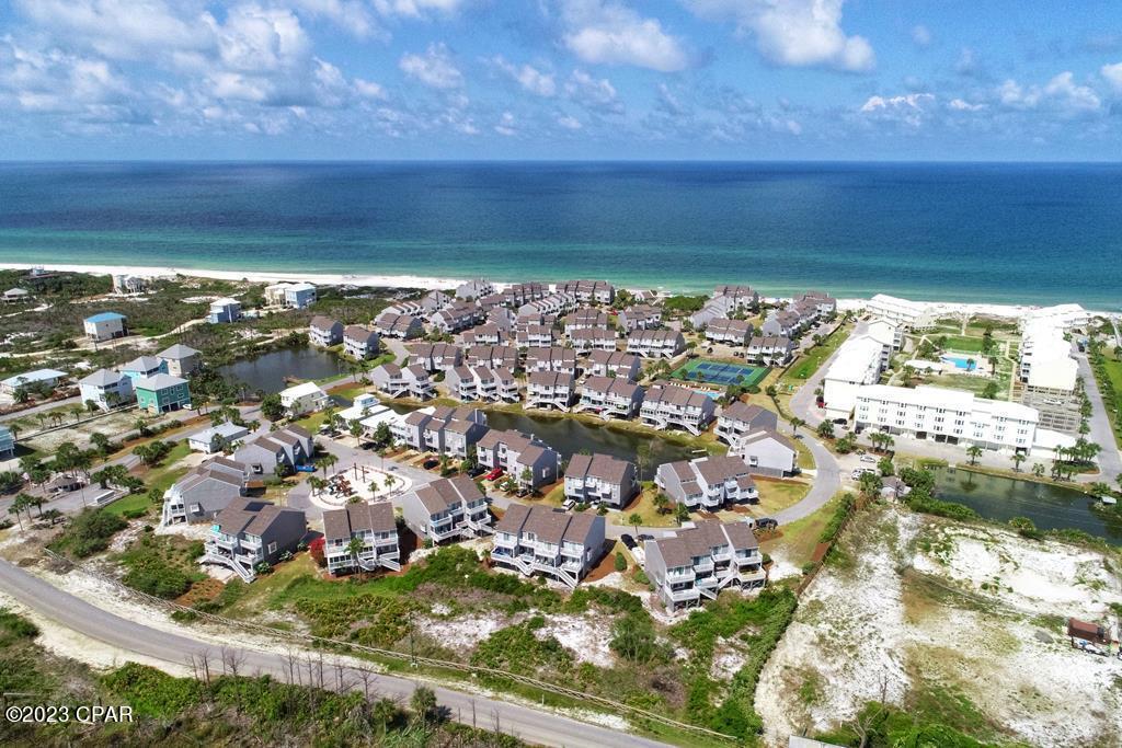 Barrier Dunes - Residential