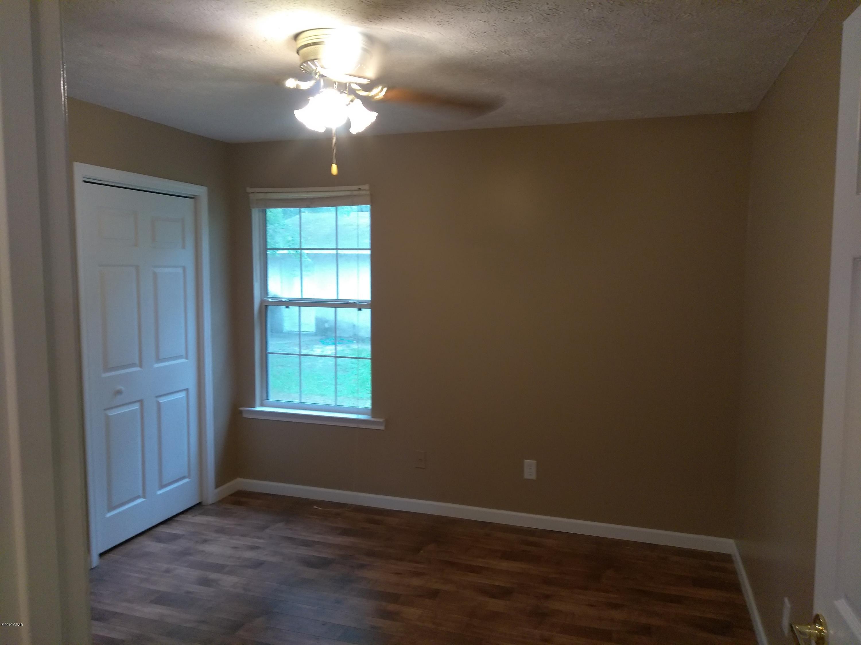 [No Recorded Subdiv] - Residential Lease