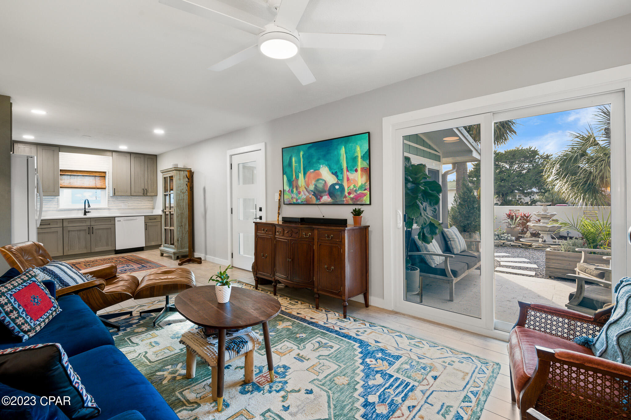 Panama City Beach, Florida 32413, United States, 2 Bedrooms Bedrooms, ,2 BathroomsBathrooms,Residential,Pending,68049