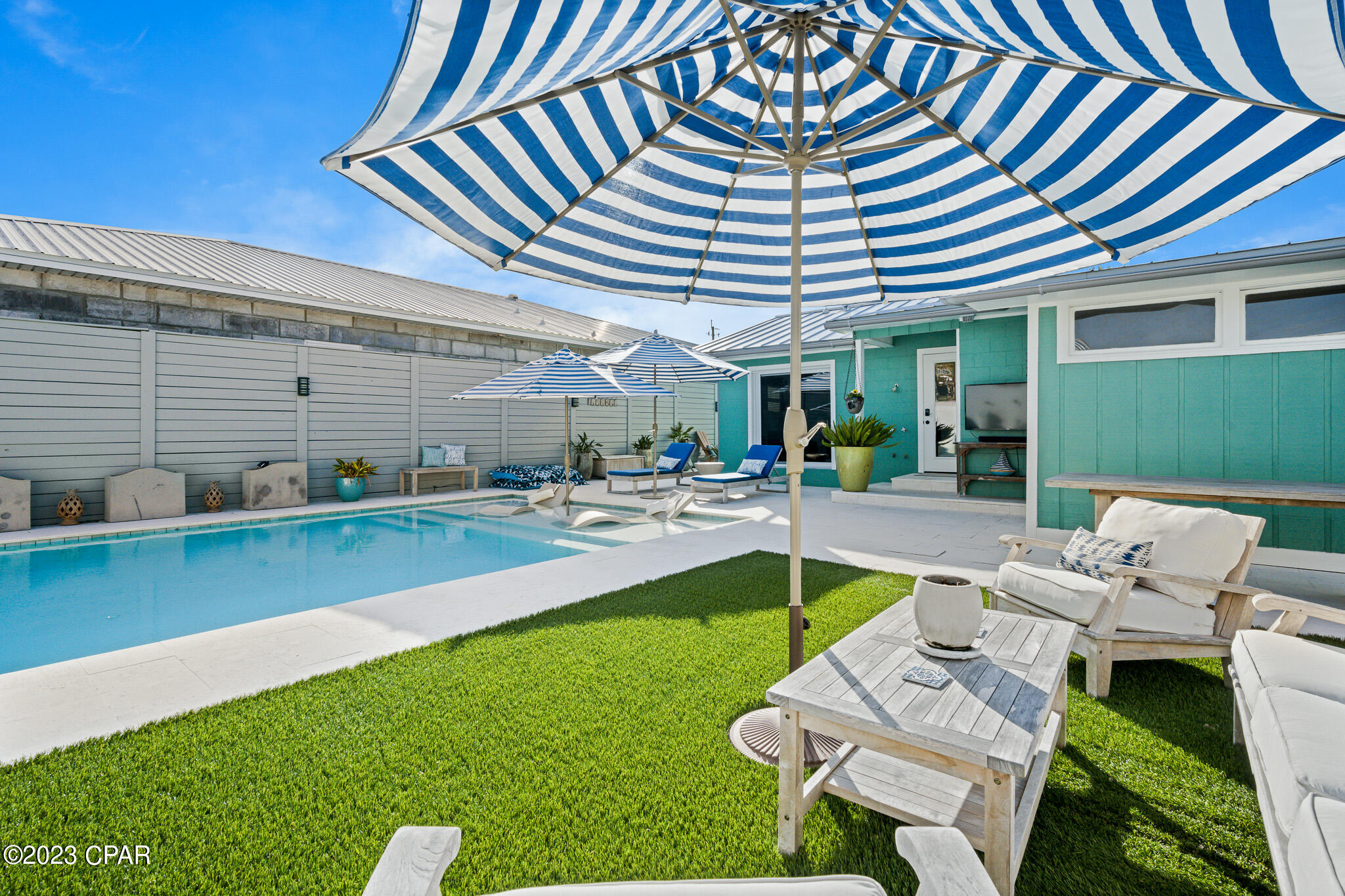 Panama City Beach, Florida 32413, United States, 2 Bedrooms Bedrooms, ,2 BathroomsBathrooms,Residential,Pending,68049