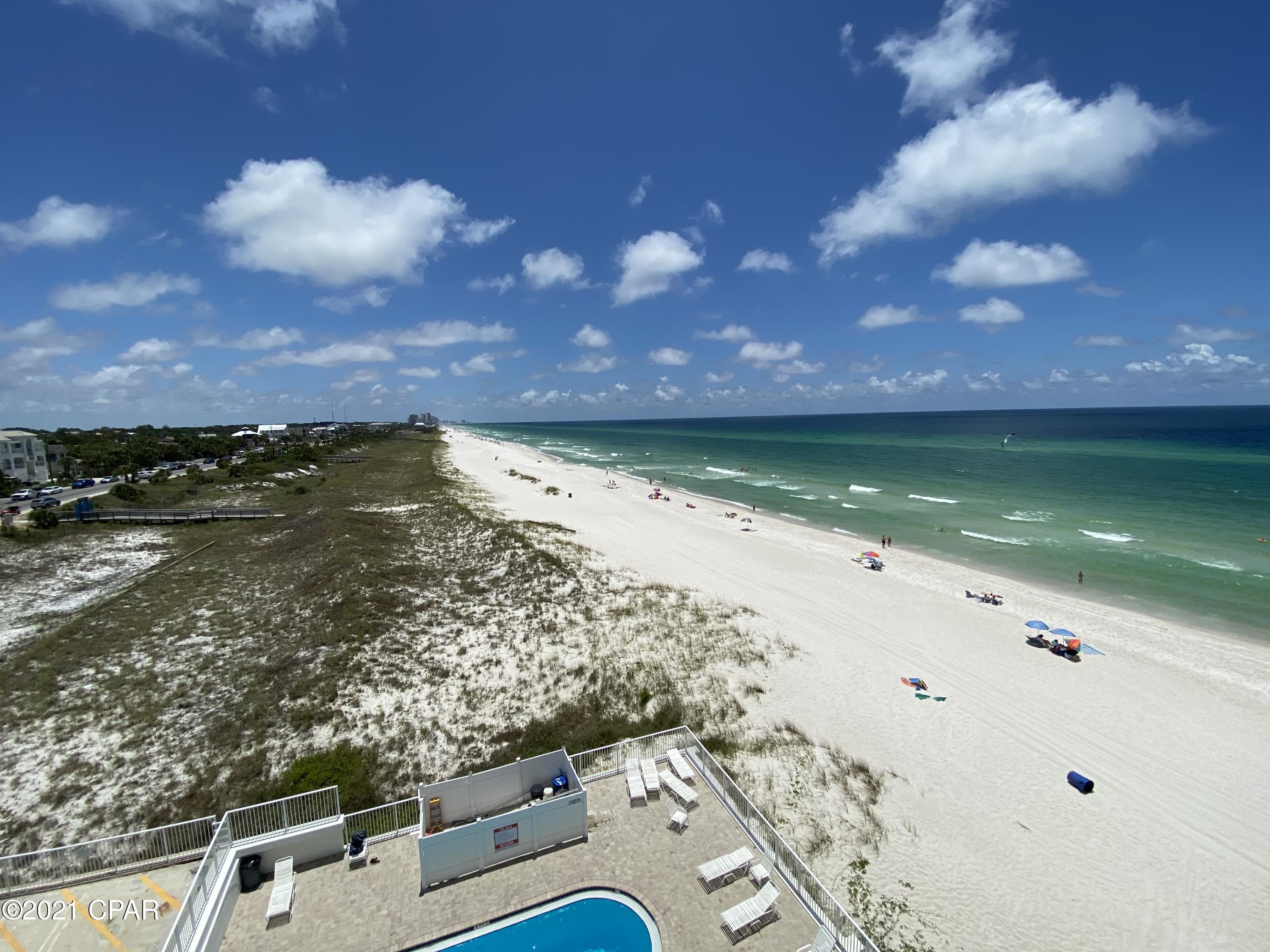Fontainebleau Terrace - Residential