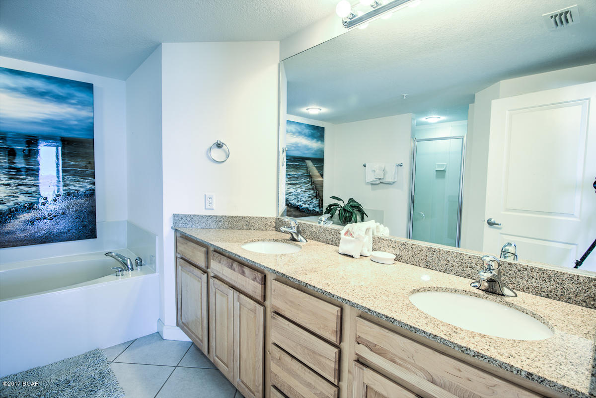 Grandview East At Long Beach - Residential