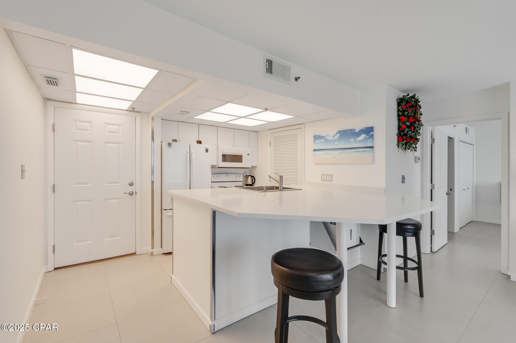 Long Beach Towers I - Residential