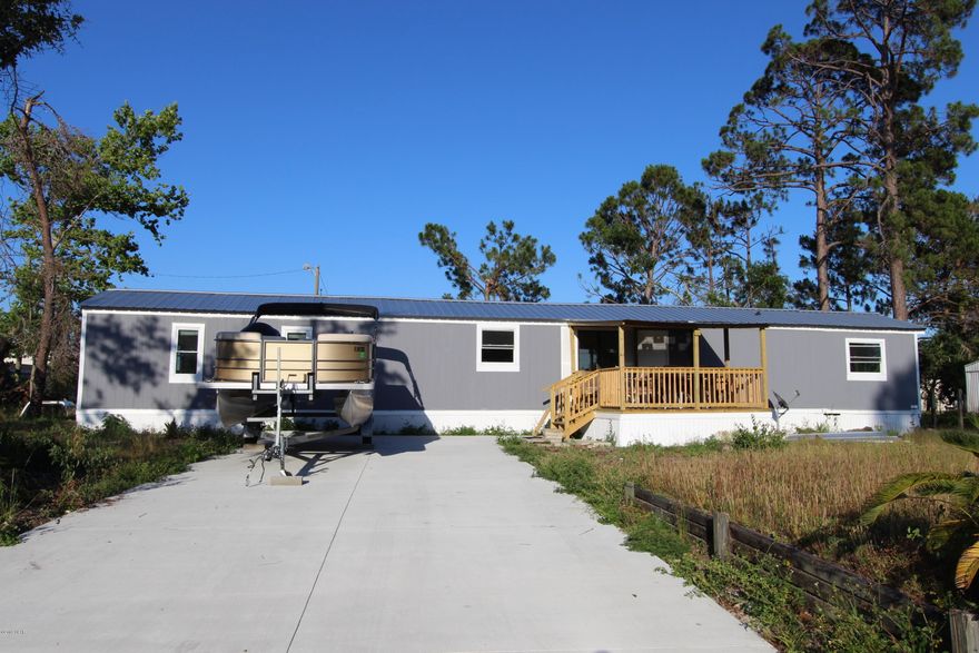 Great area, end of the cul-de-sac and close to the beach. 3 bedrooms and 2 full baths. New kitchen, roof, front and back porches along with a brand new poured driveway. Seller is offering a $1,500.00 flooring allowance with and acceptable offer.
