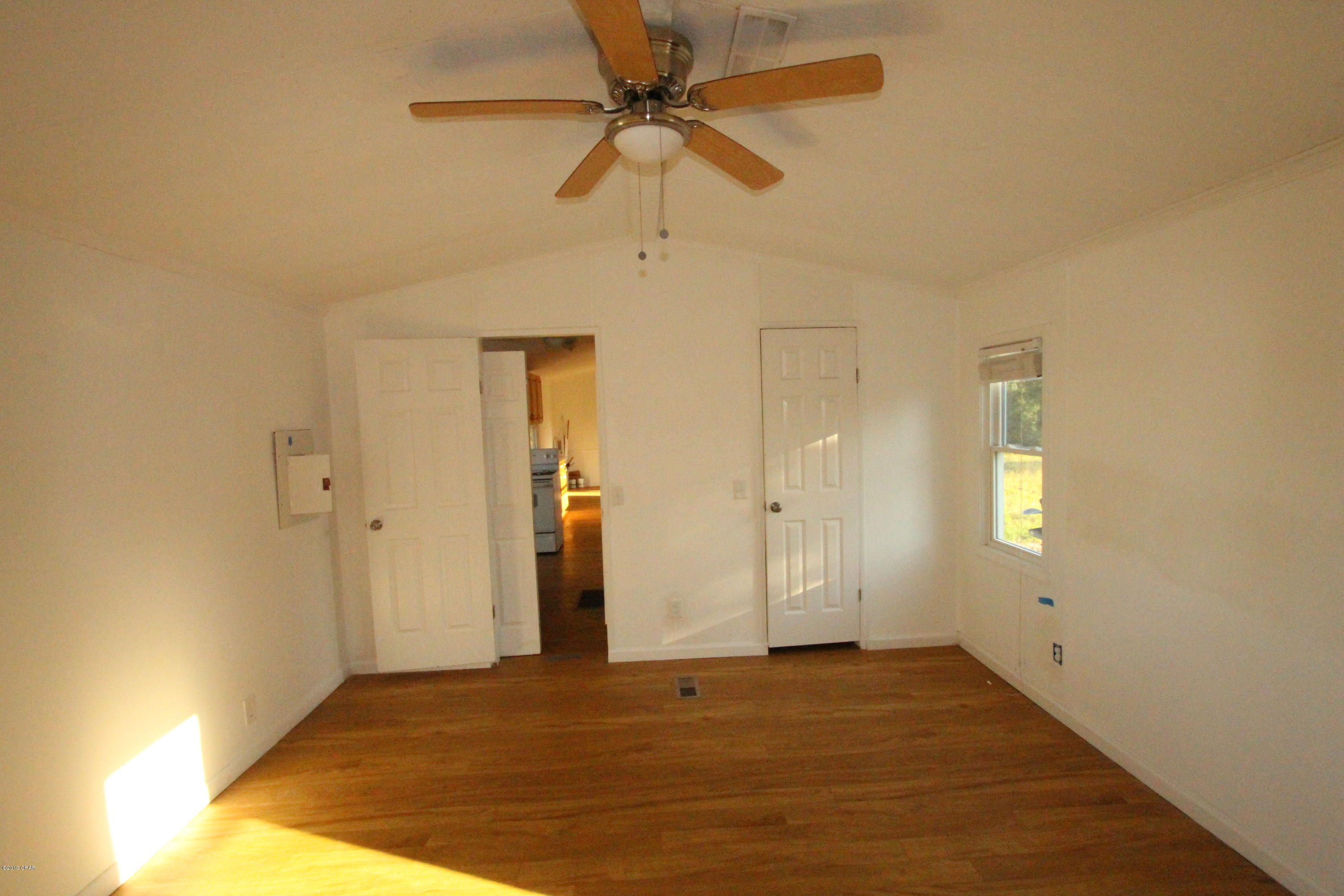 North Lagoon Oaks 7th Add - Residential