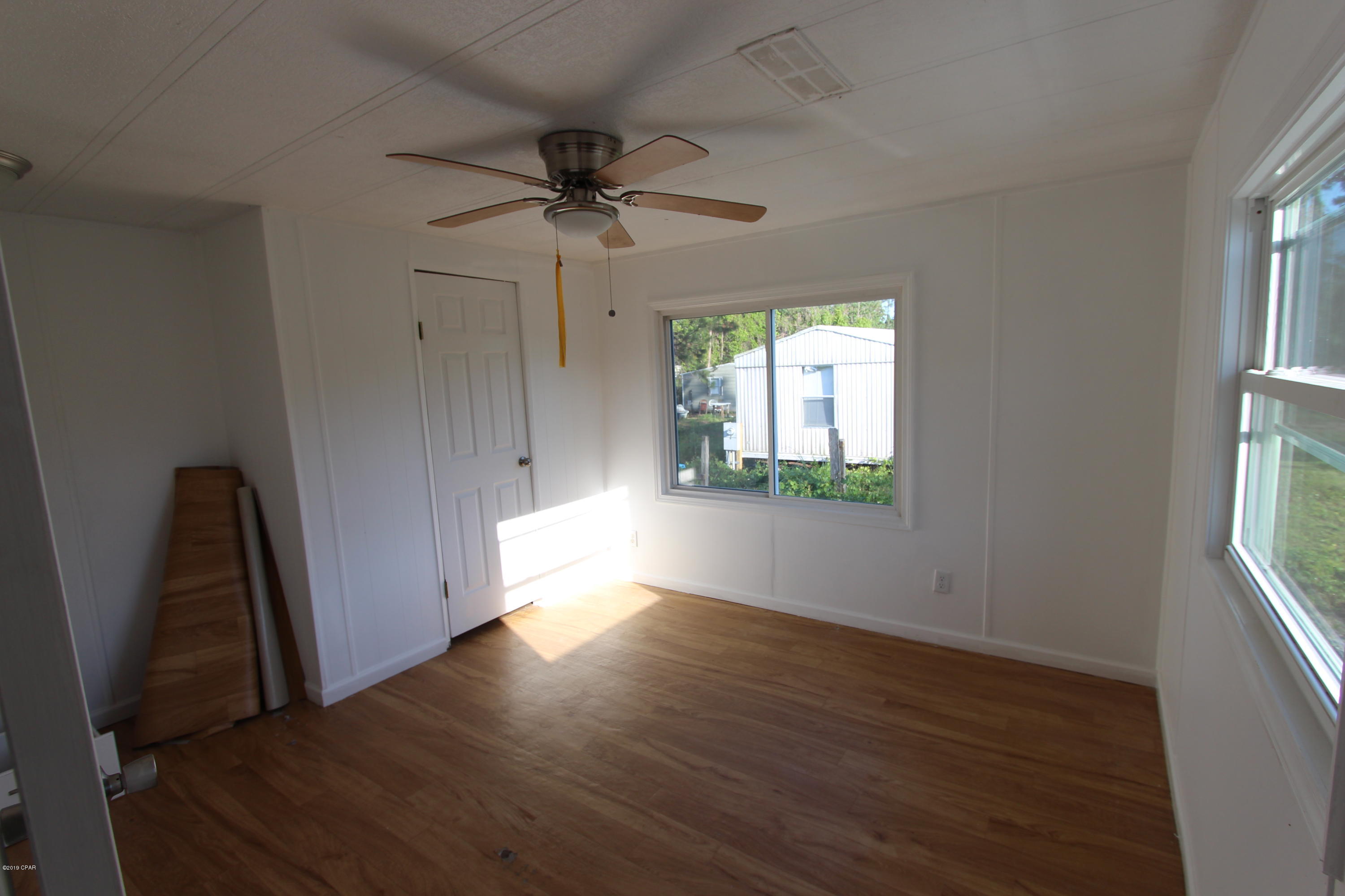 North Lagoon Oaks 7th Add - Residential