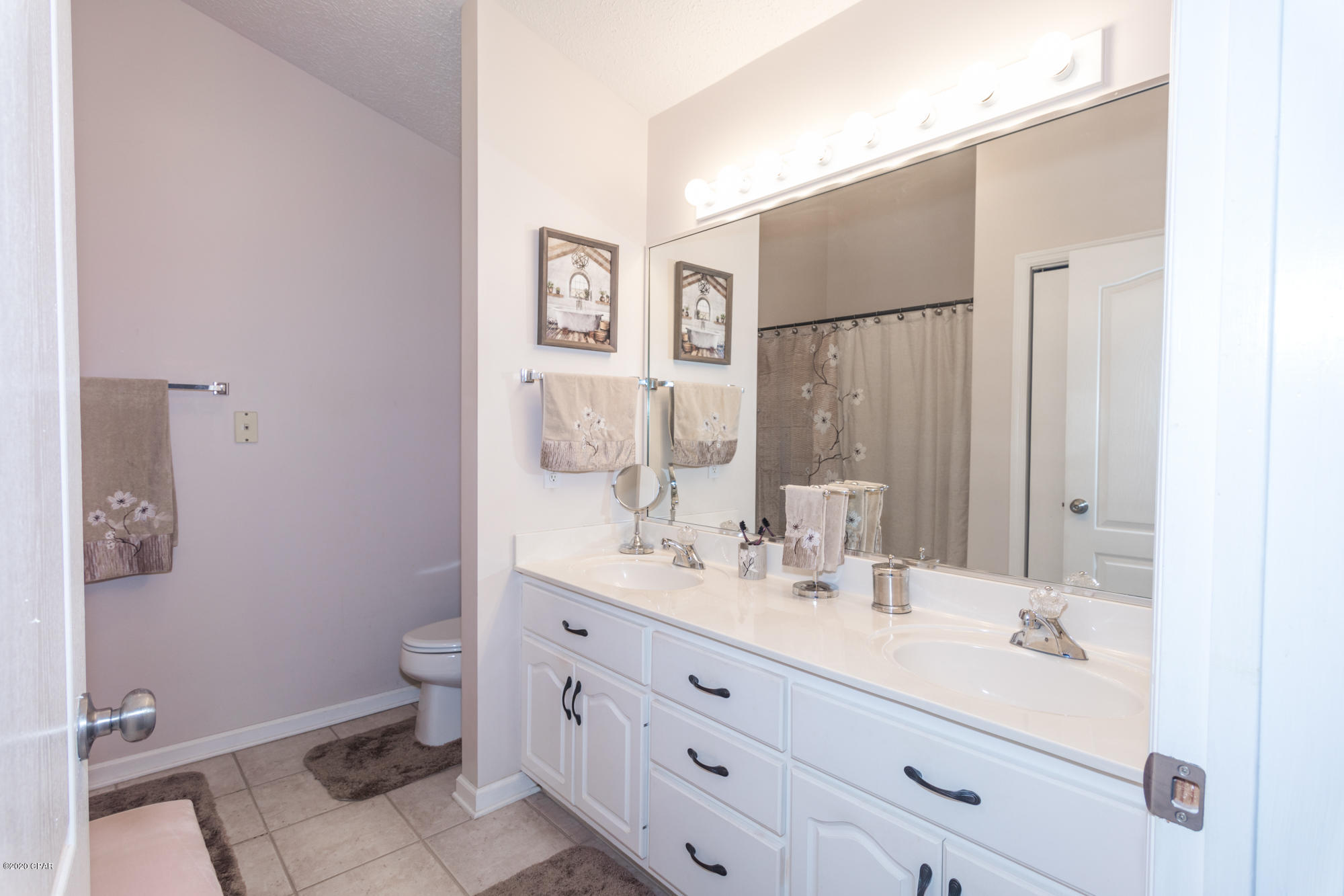 Dolphin Bay - Residential