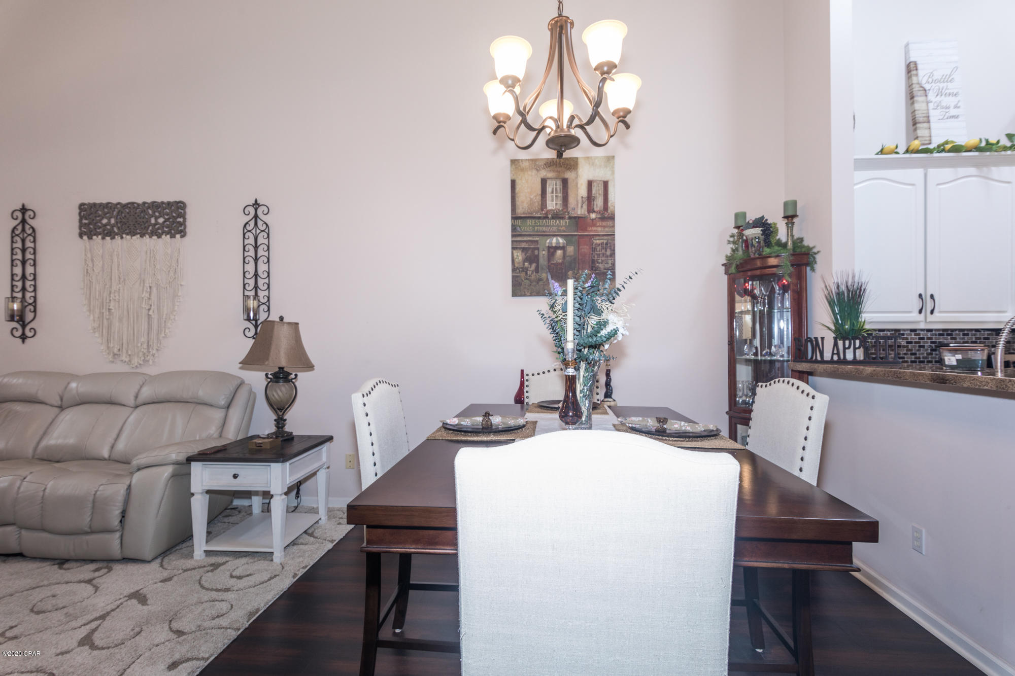 Dolphin Bay - Residential