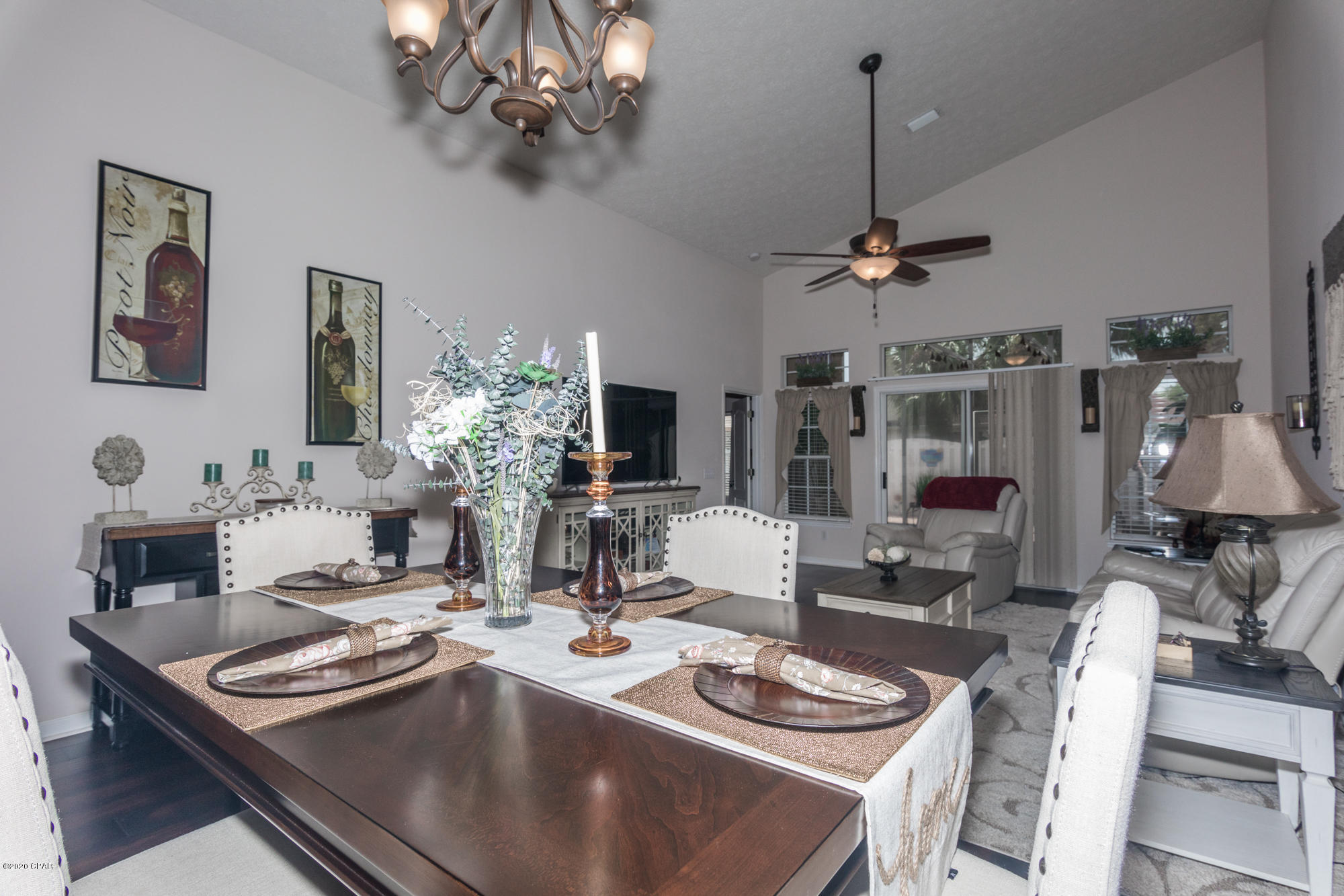 Dolphin Bay - Residential