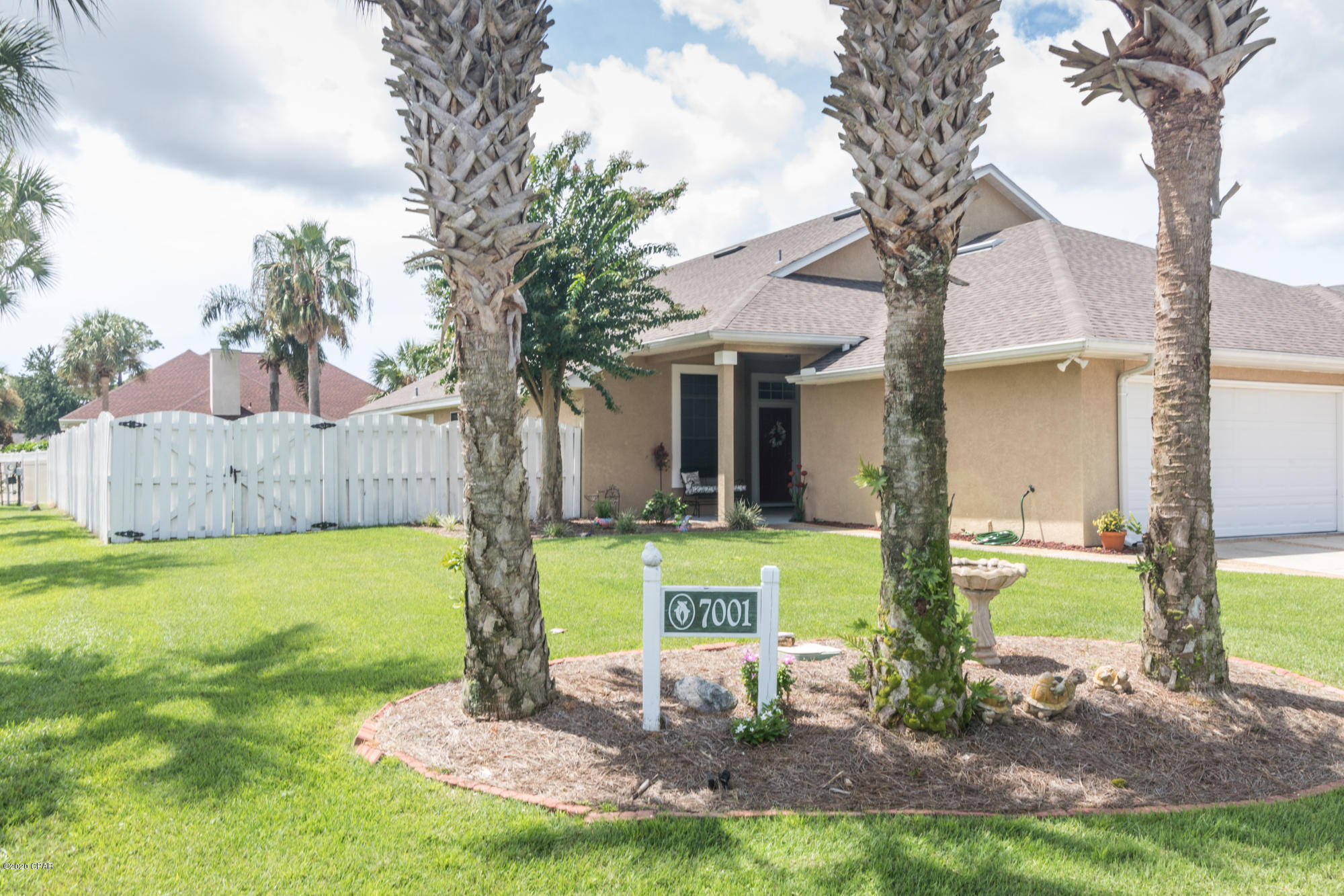 Dolphin Bay - Residential